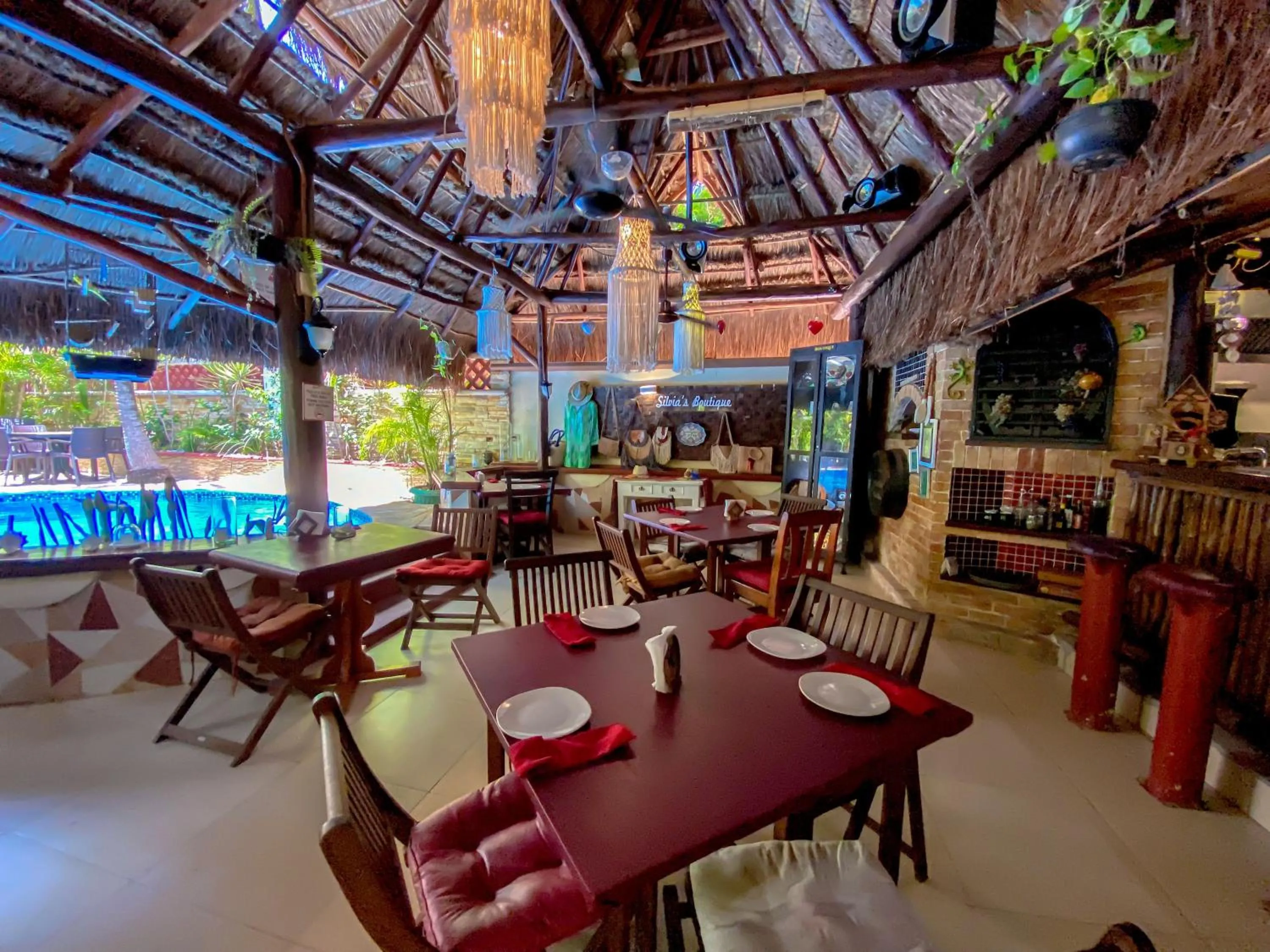 Restaurant/places to eat in Cocos Cabañas Playa del Carmen Adults Only