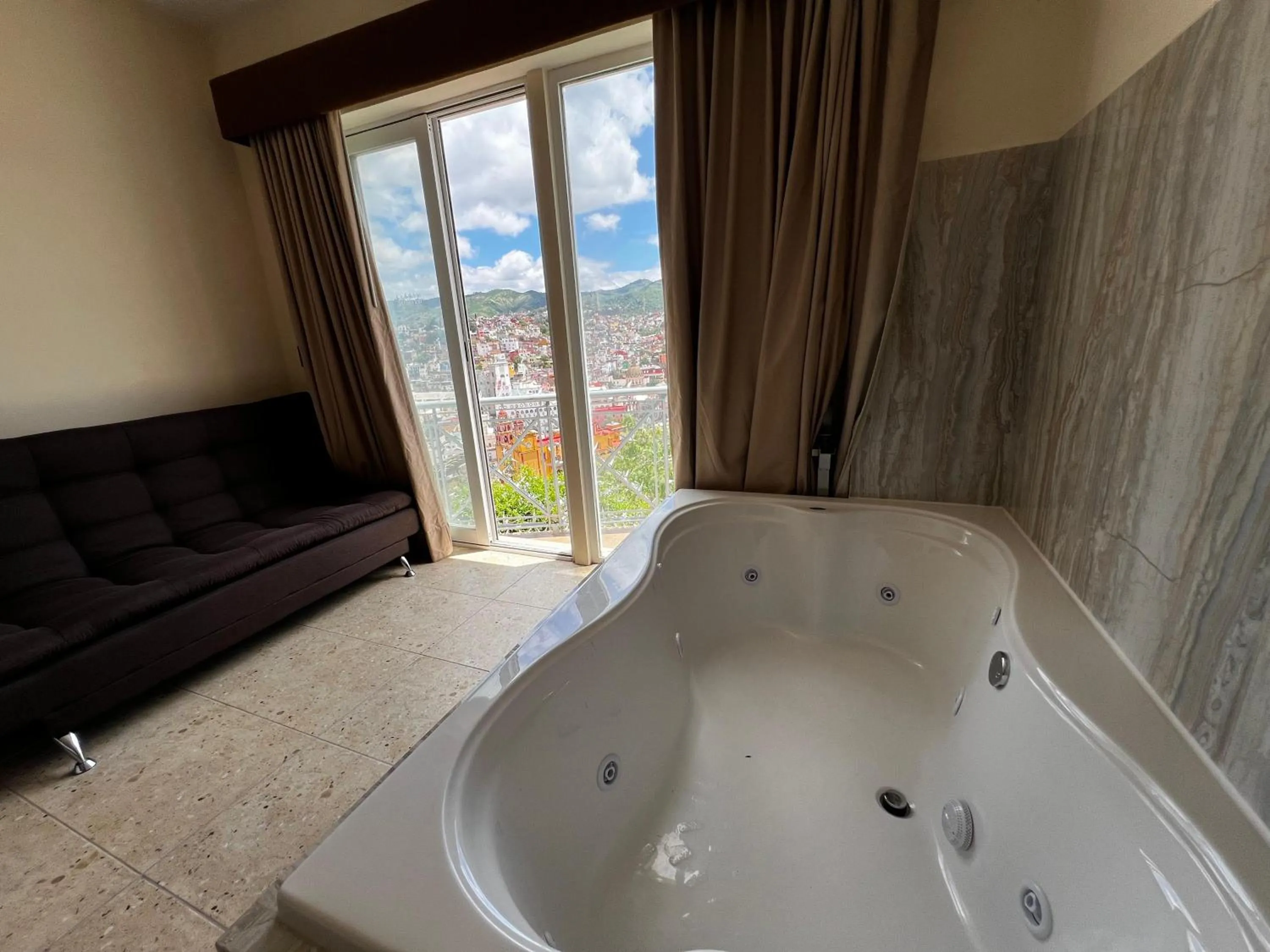 Hotel Balcón del Cielo