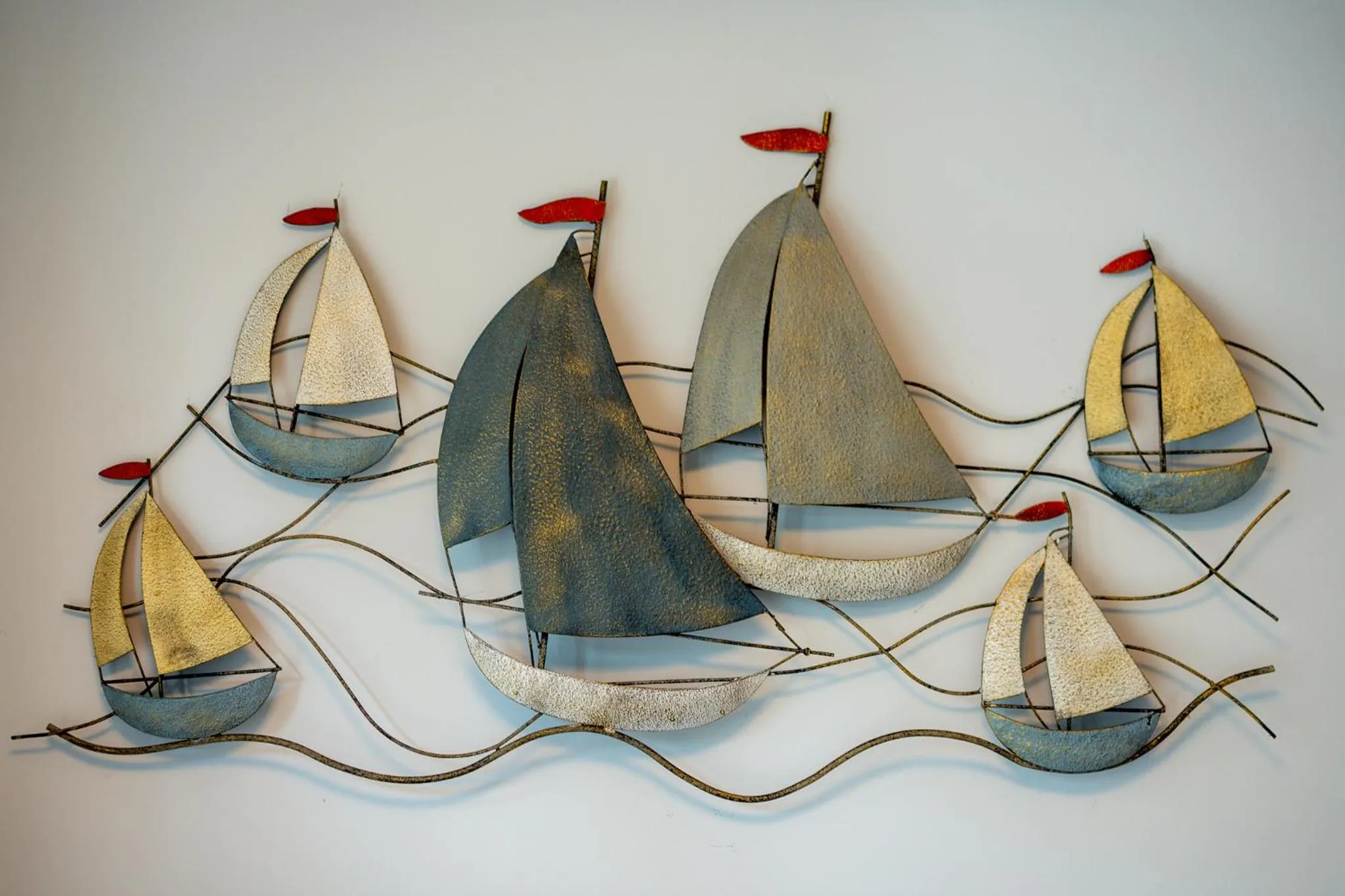 Decorative detail in Enklawa Mikołajki