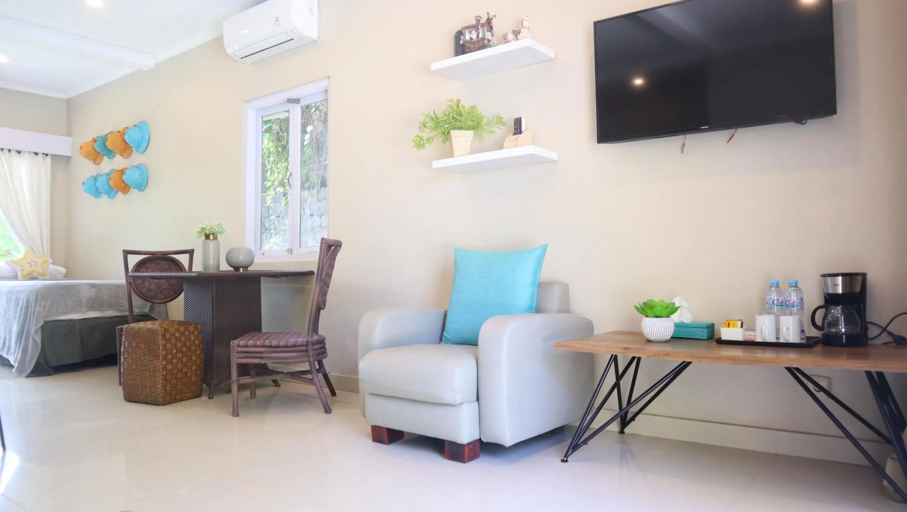 Communal lounge/ TV room in The Forty Eight Resort Candidasa