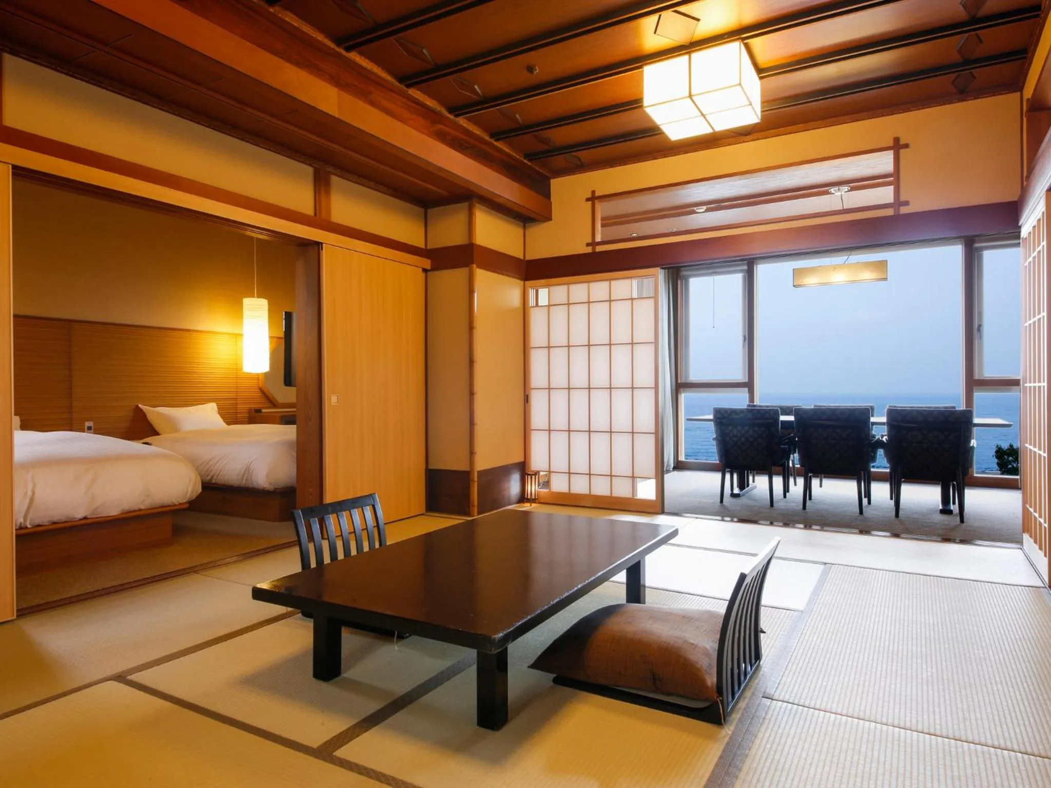 Photo of the whole room, Bed in Awaji Yumesenkei