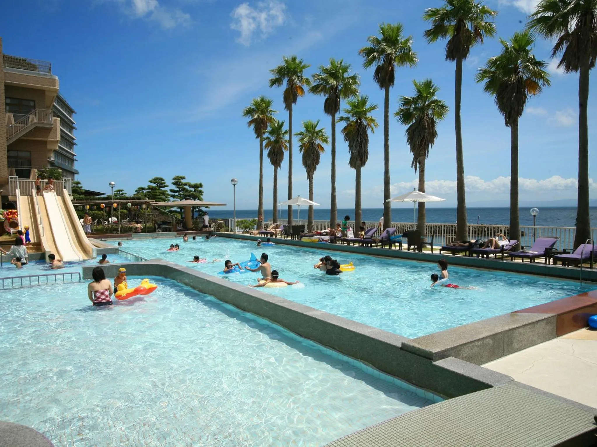 Area and facilities in Awaji Yumesenkei