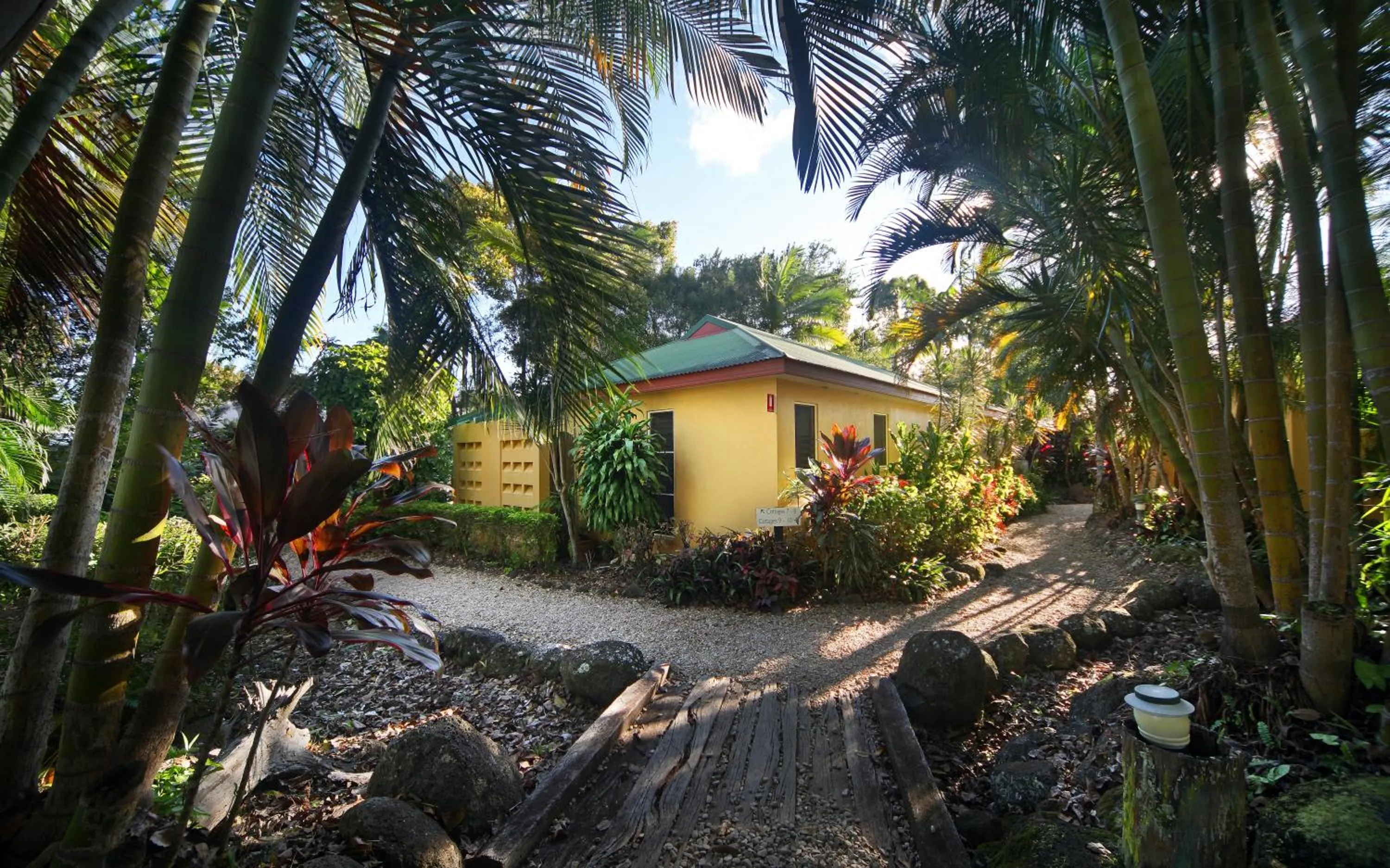 Garden in Eden House Retreat