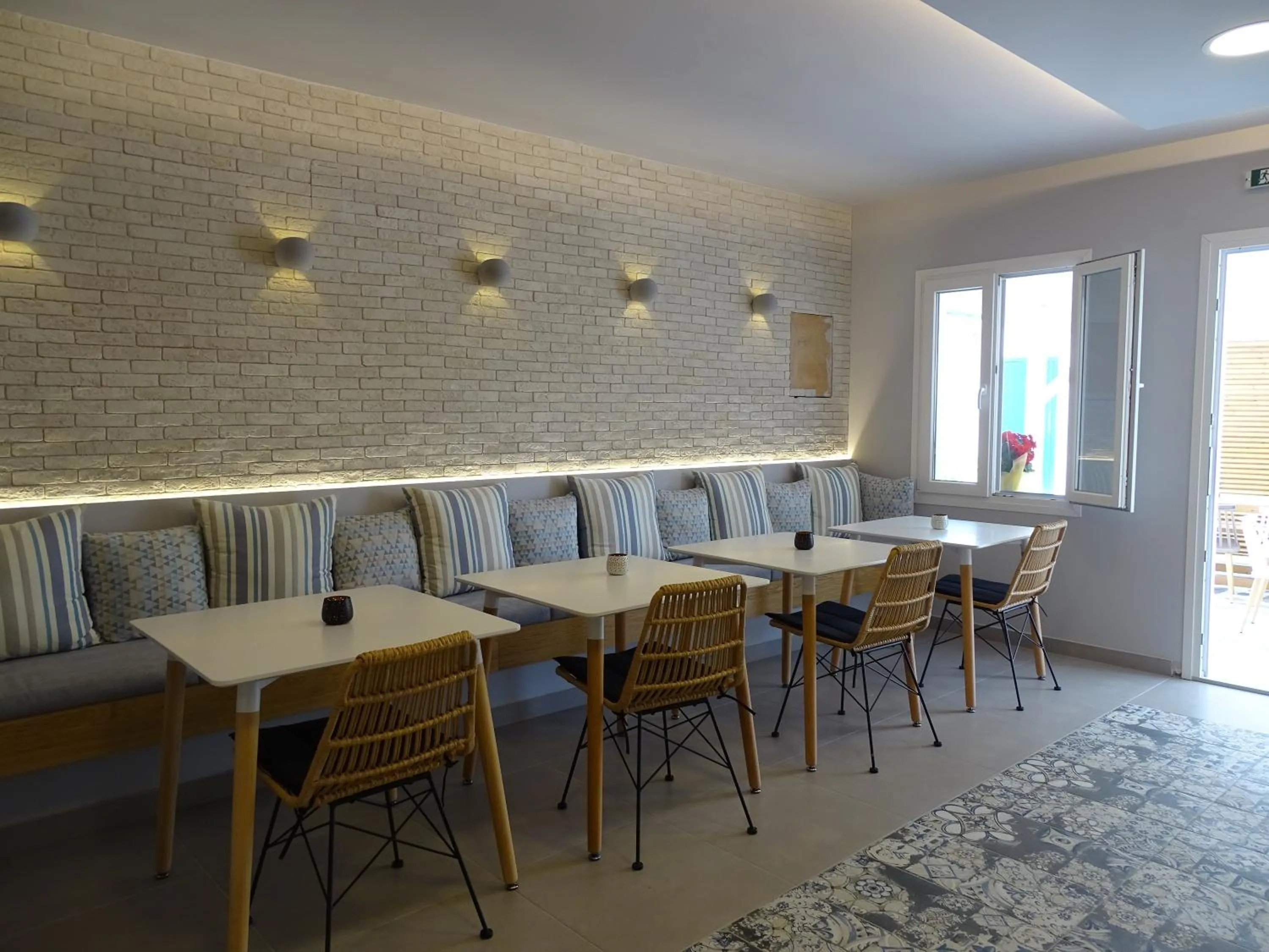 Restaurant/places to eat in Galini Hellenic Hospitality