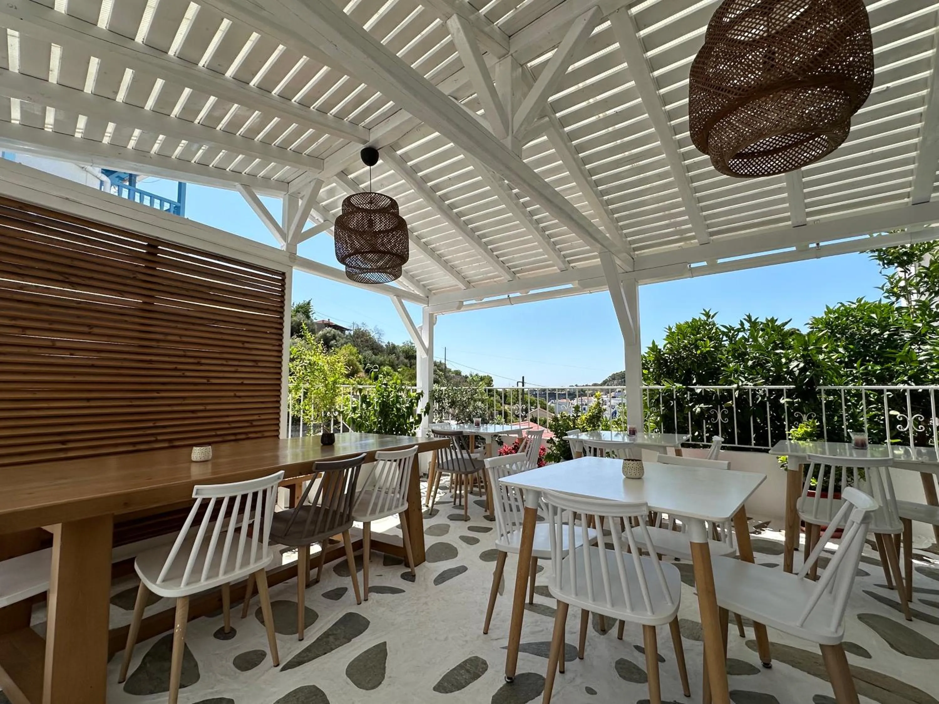 Area and facilities in Galini Hellenic Hospitality