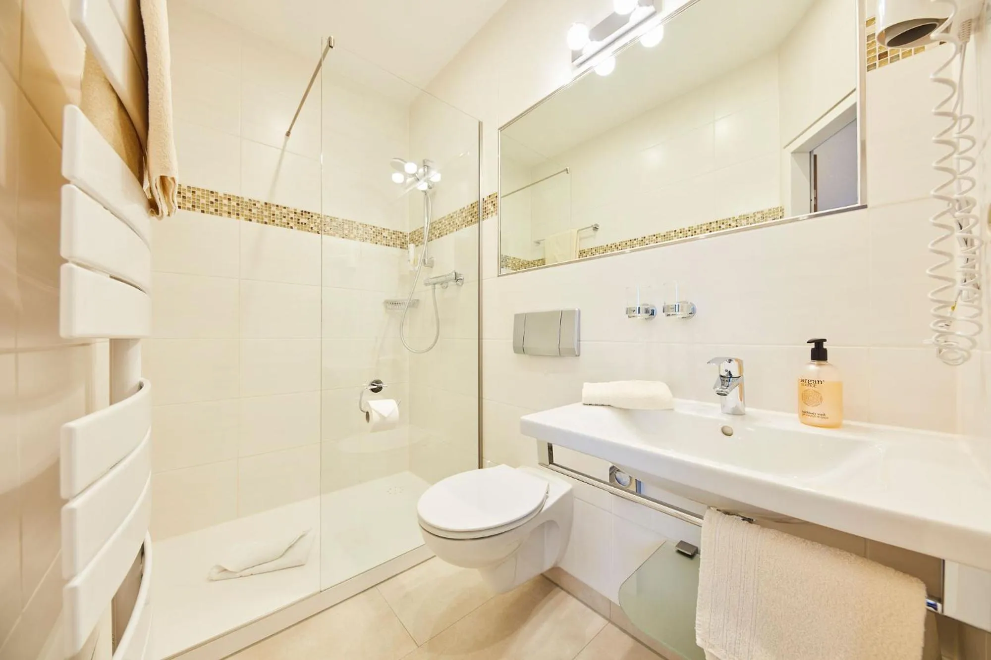 Bathroom in Hotel garni Sonnenhof