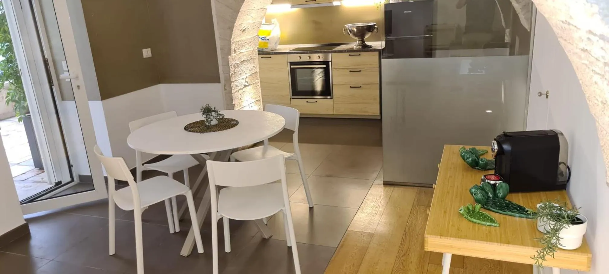 Kitchen or kitchenette in BorgoAntico34 - Luxury Room