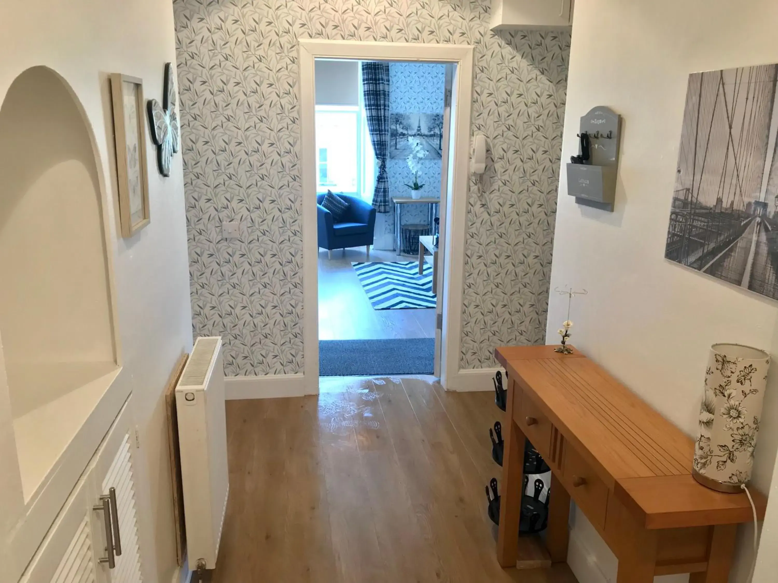 233 Leith Apartment 233 Leith Apartment