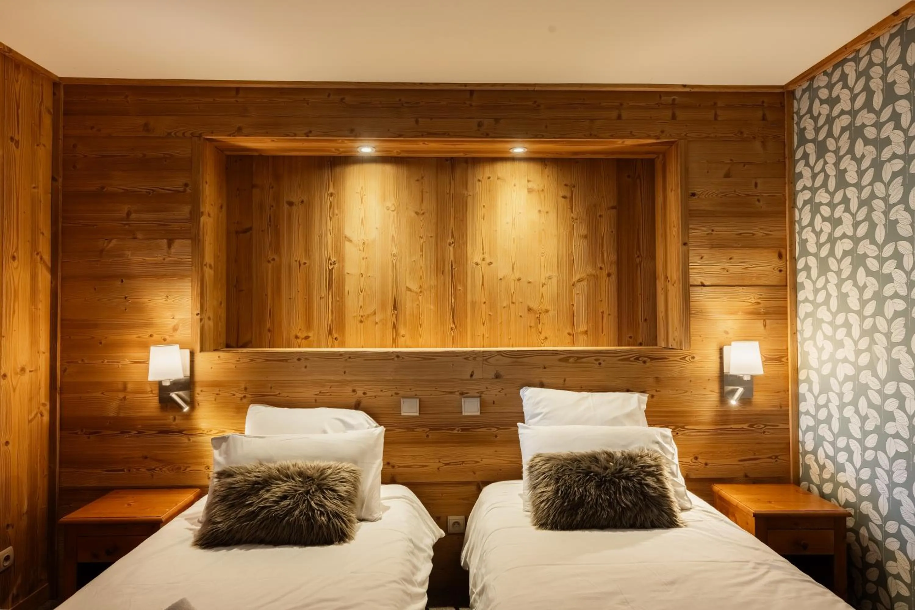 Bedroom, Bed in Hotel le Sherpa