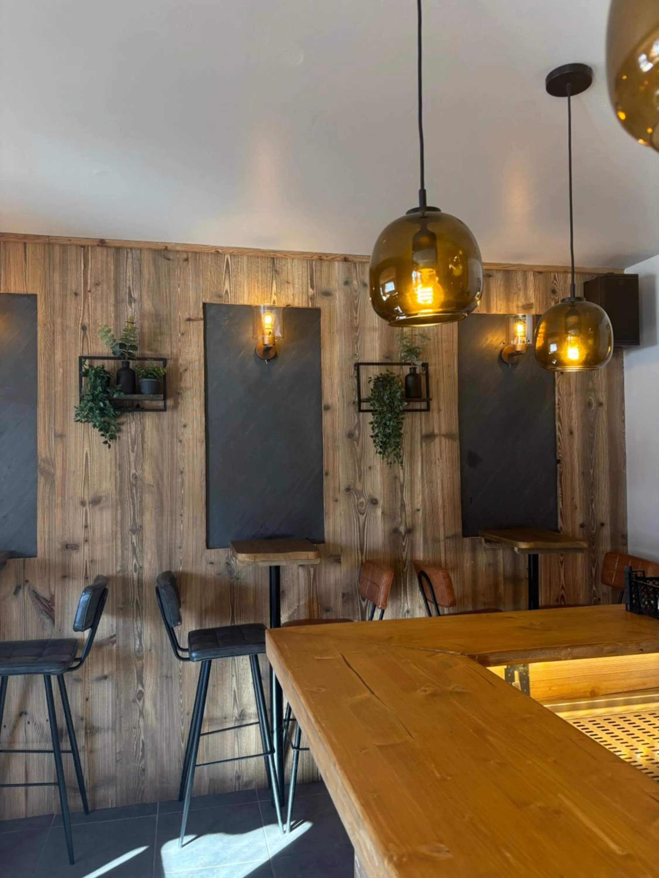 Lounge or bar in Hotel le Sherpa