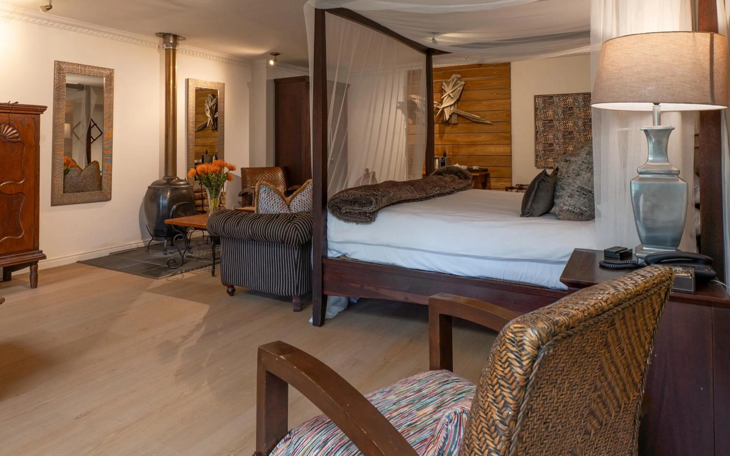 Bedroom, Bed in Silvermist Organic Wine Estate