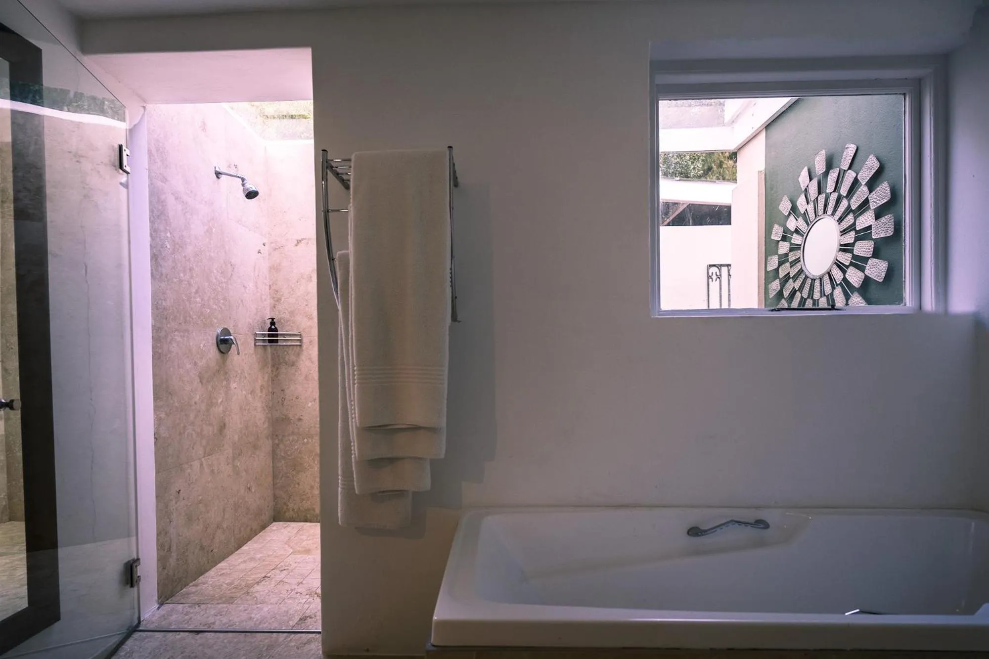 Bathroom in Silvermist Wine Estate