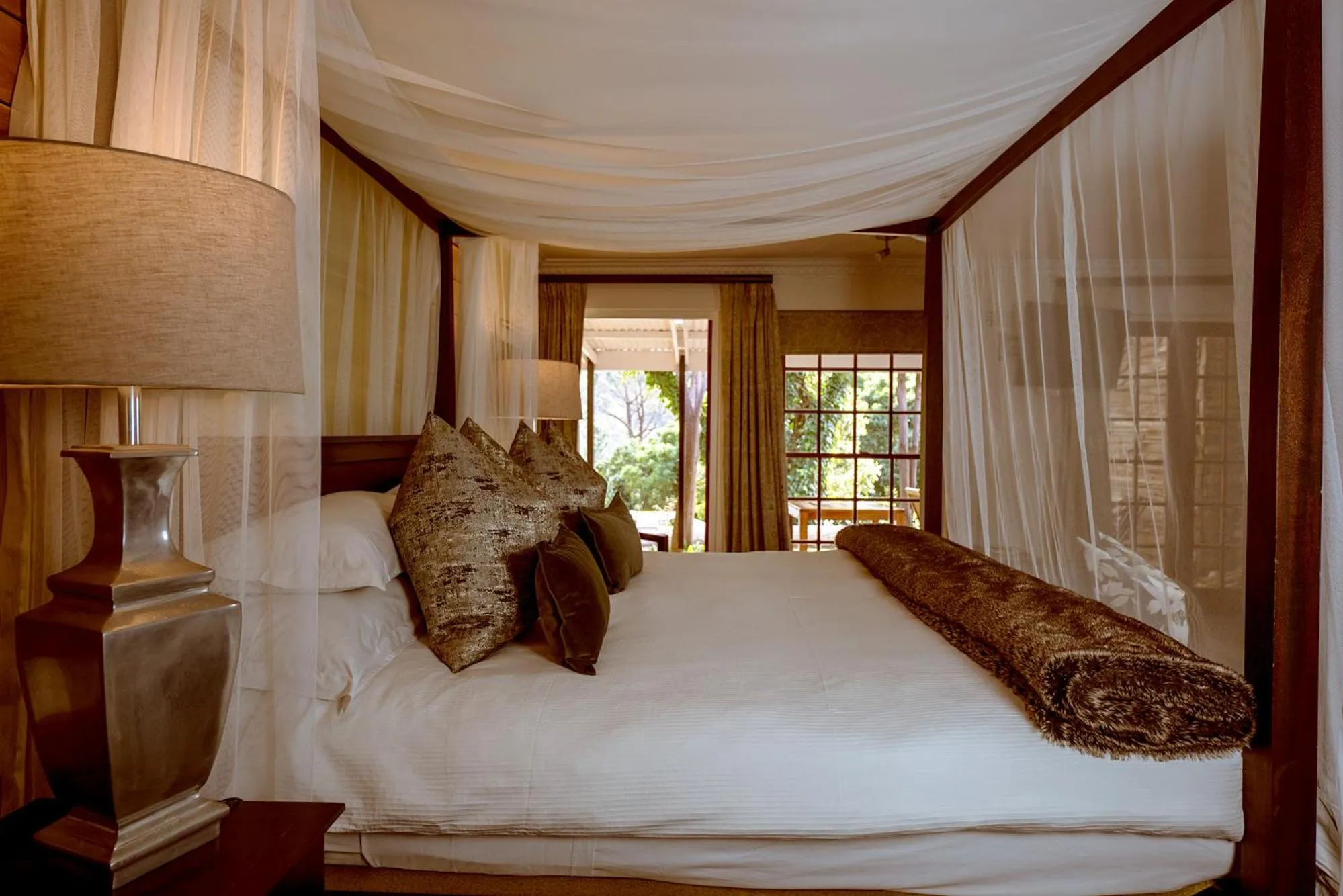 Bedroom, Bed in Silvermist Wine Estate