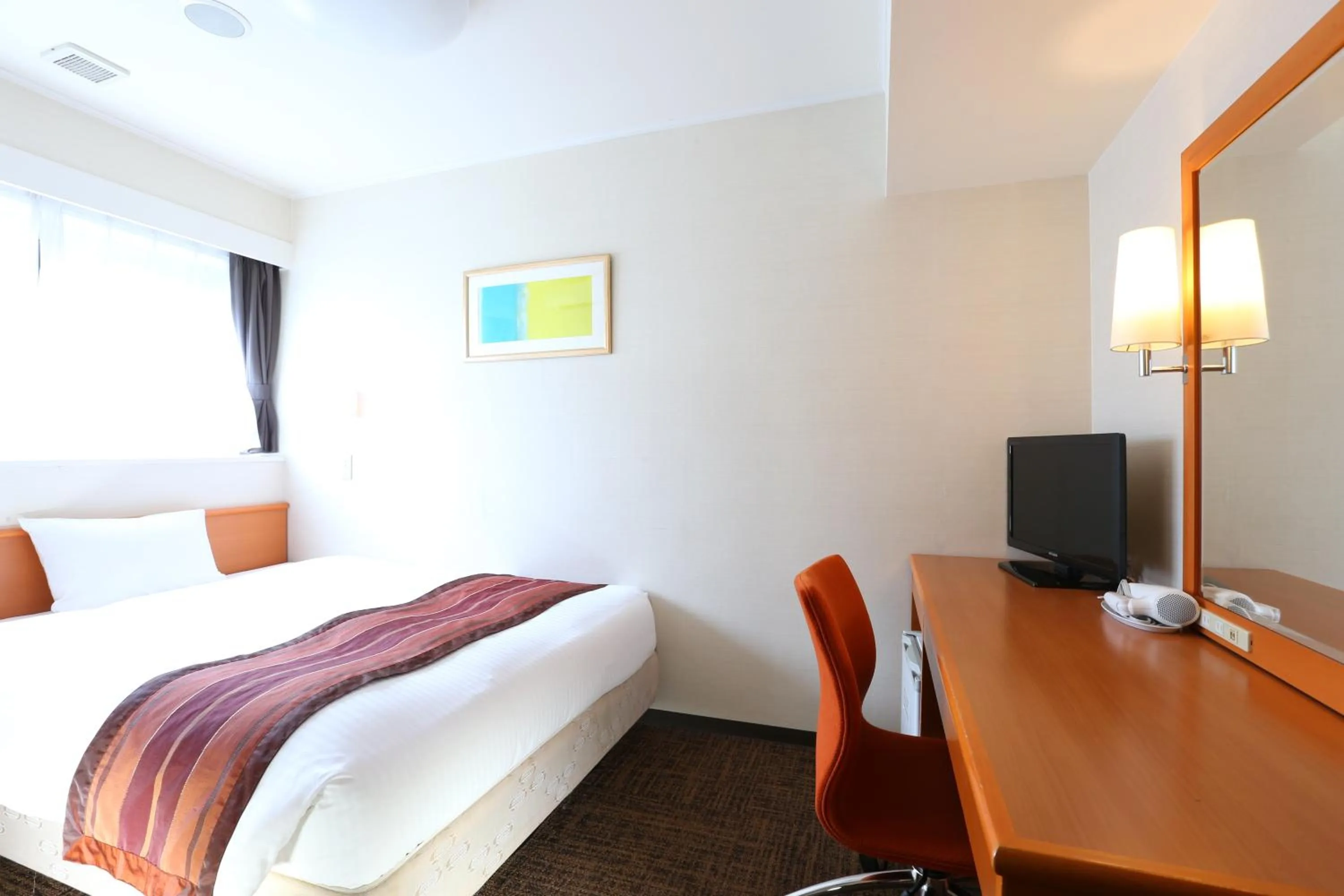 Photo of the whole room, Bed in Hotel Hokke Club Fukuoka