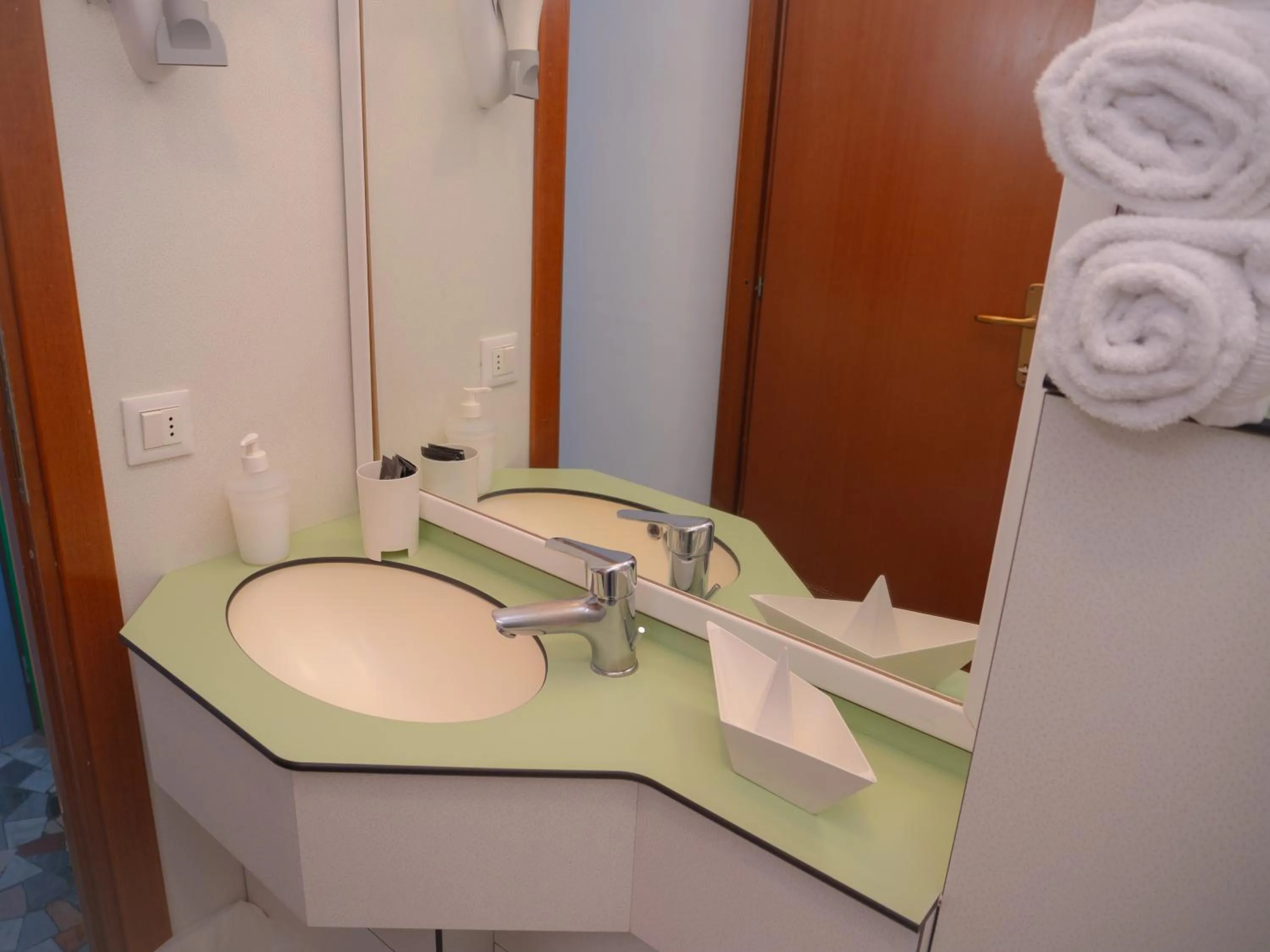 Bathroom in Hotel Liliana