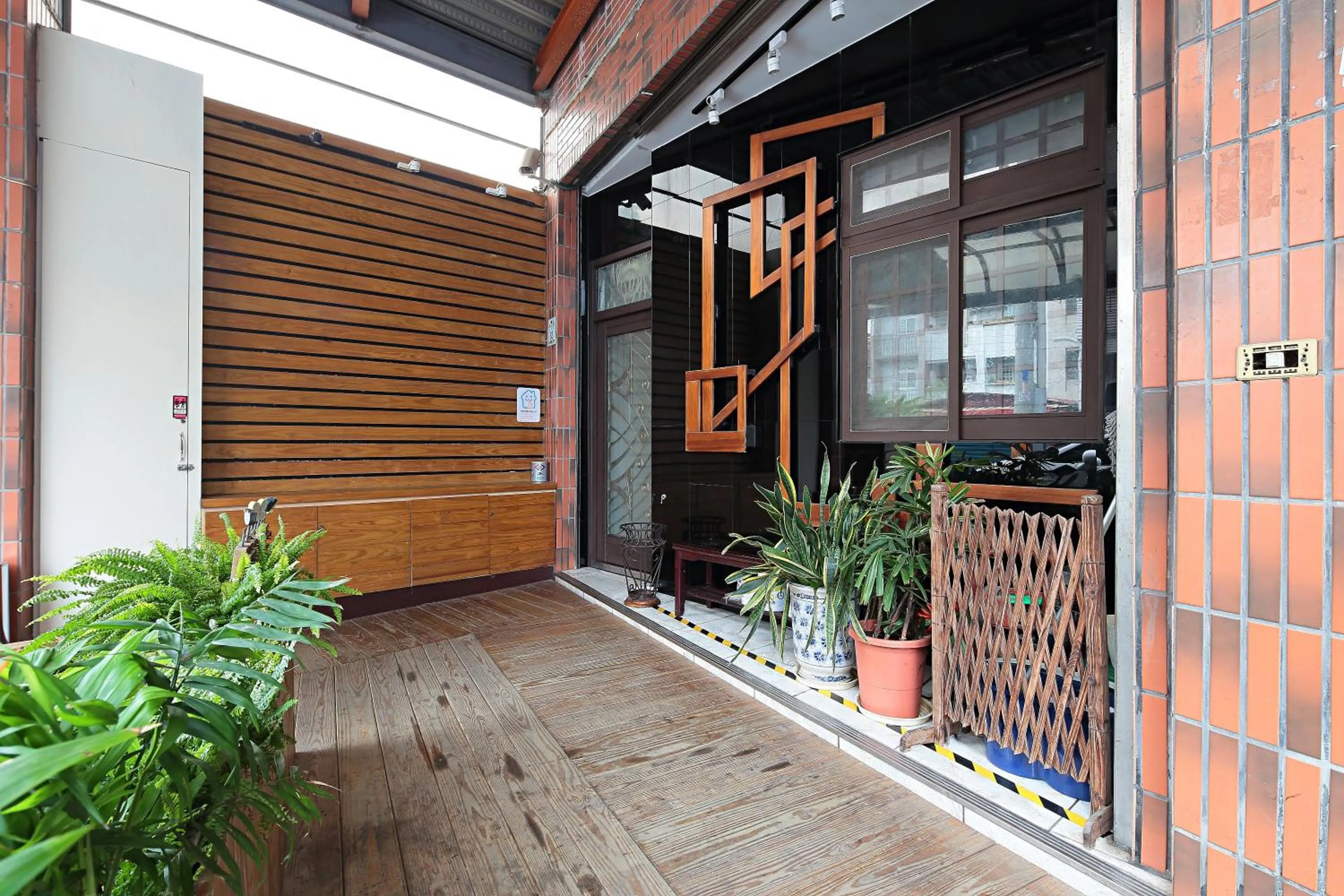 Happiness Yes Hostel 2