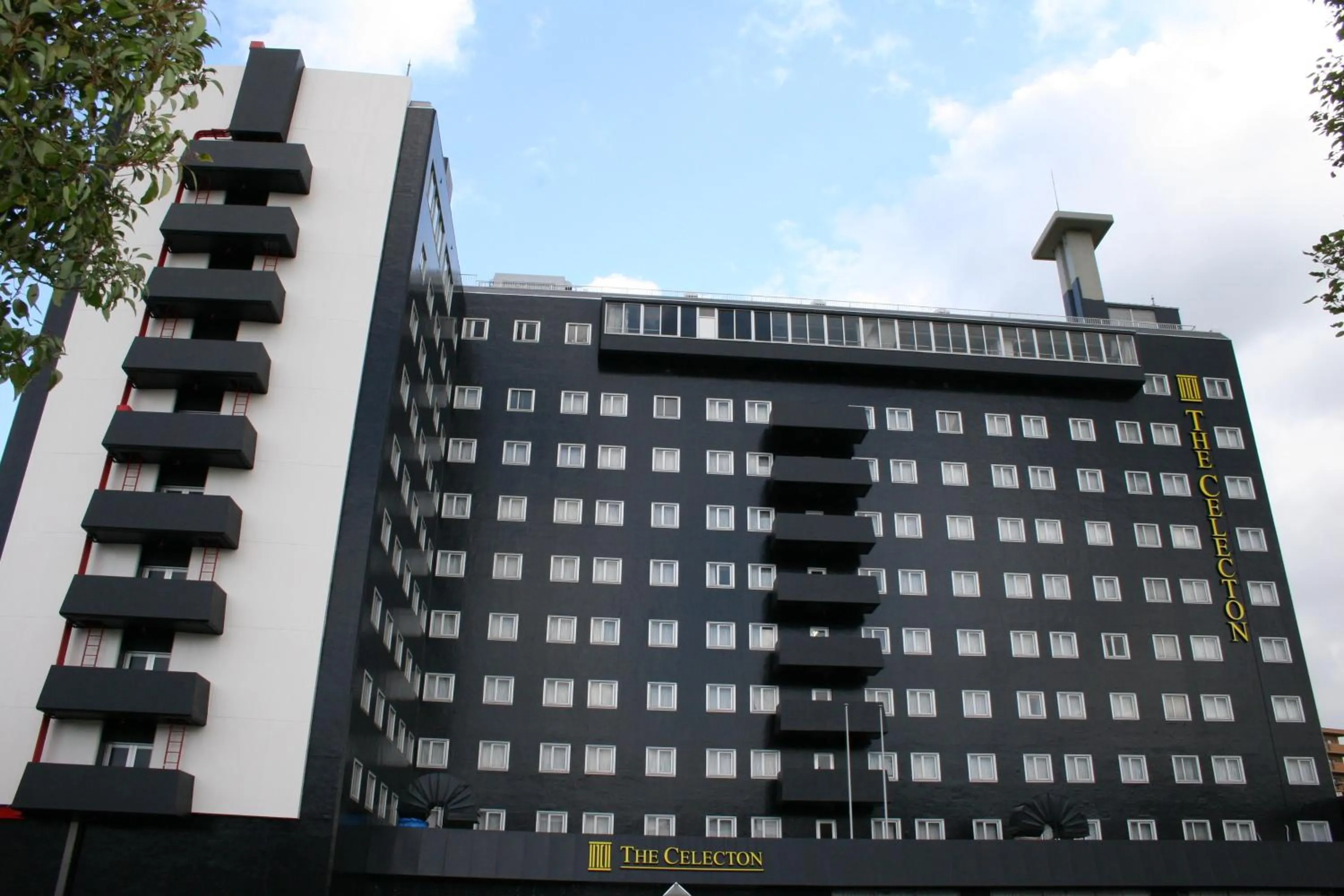 Facade/entrance in Okura Hotel Takamatsu