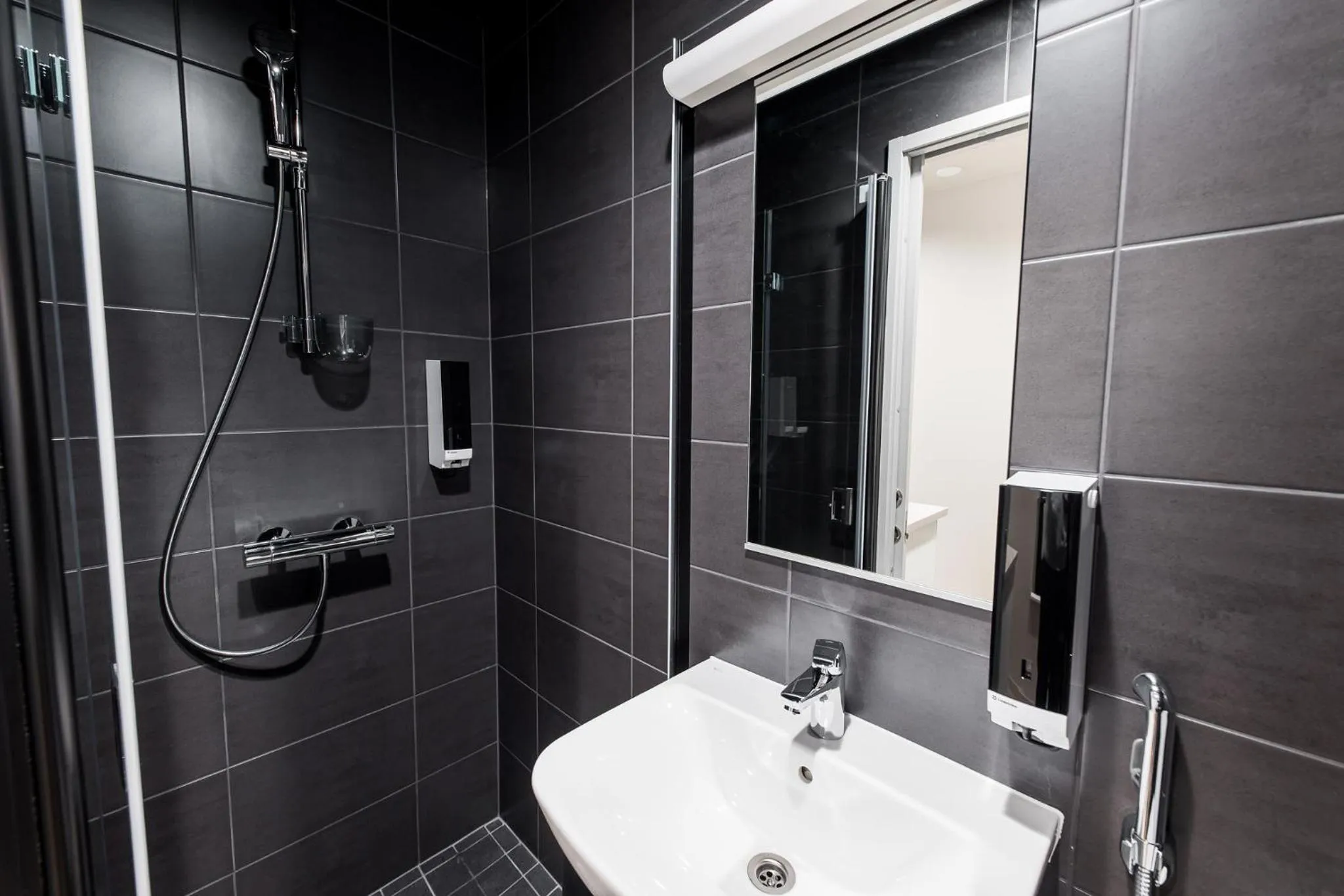 Bathroom in Forenom Aparthotel Vantaa Tikkurila