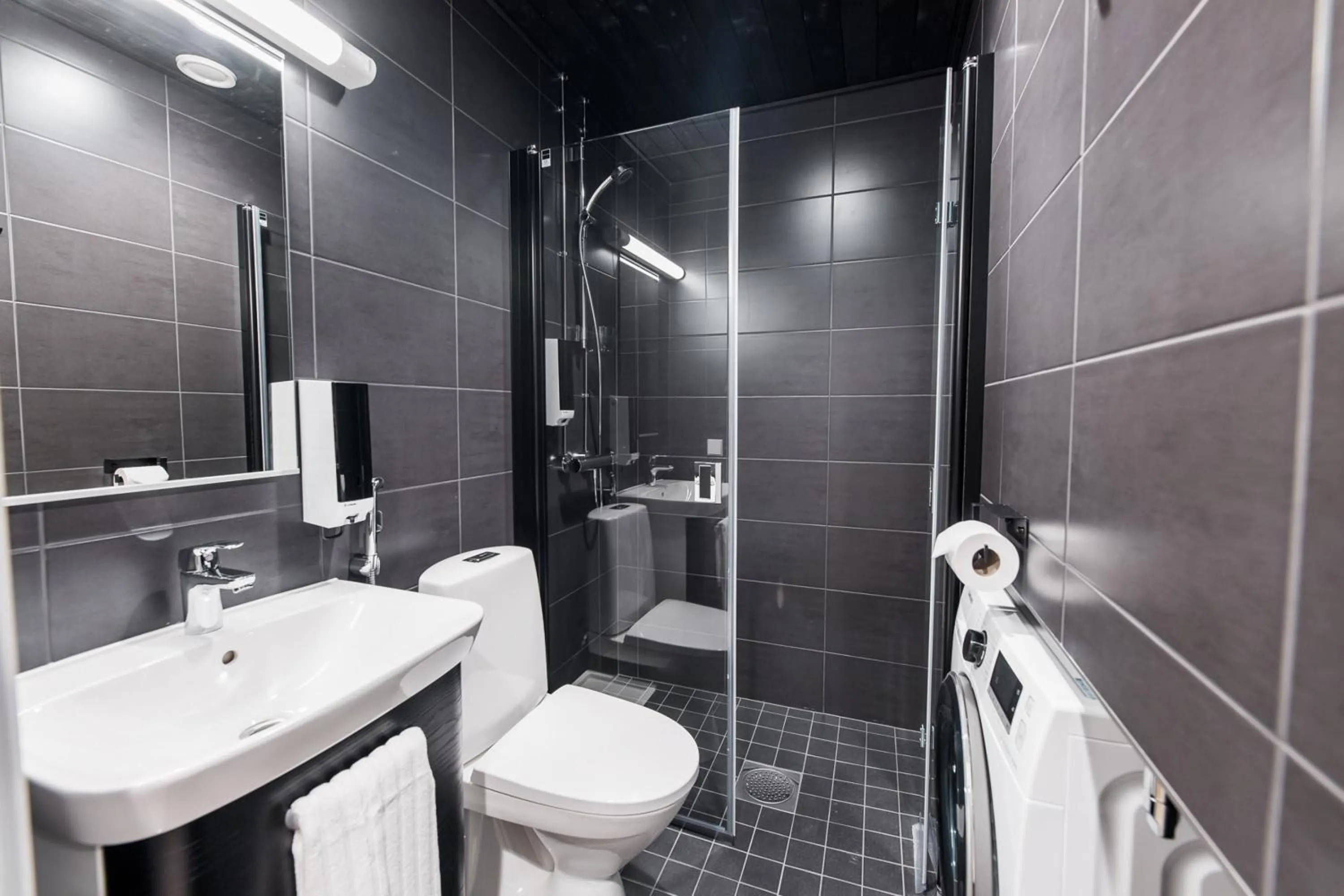 Bathroom in Forenom Aparthotel Vantaa Tikkurila