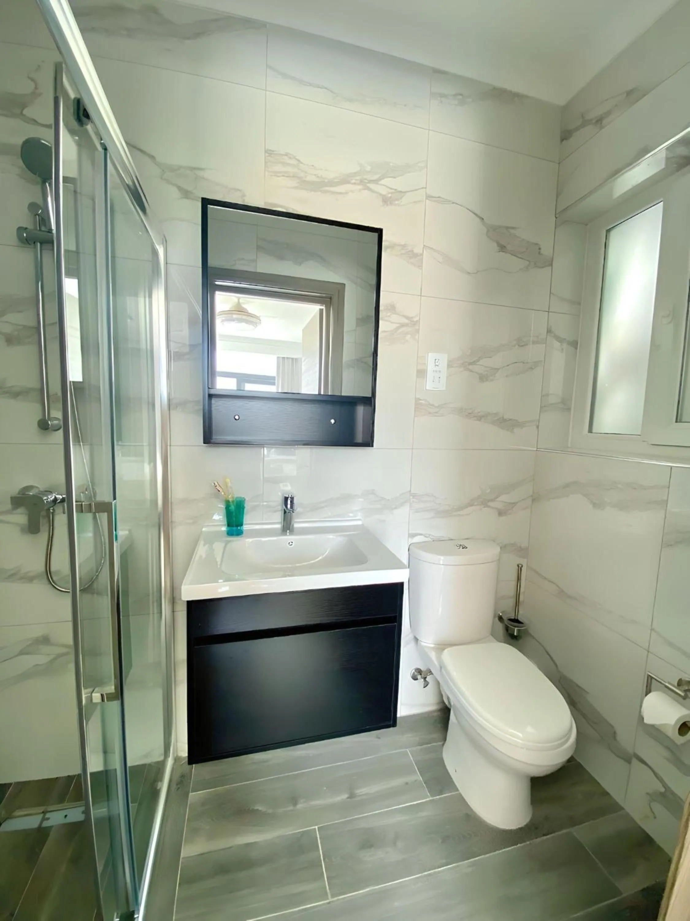 Shower in For Rest Aparthotel