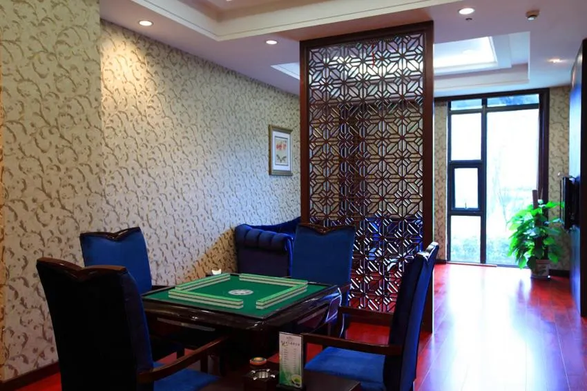 Activities in Howard Johnson Tongfang Plaza Zhuji