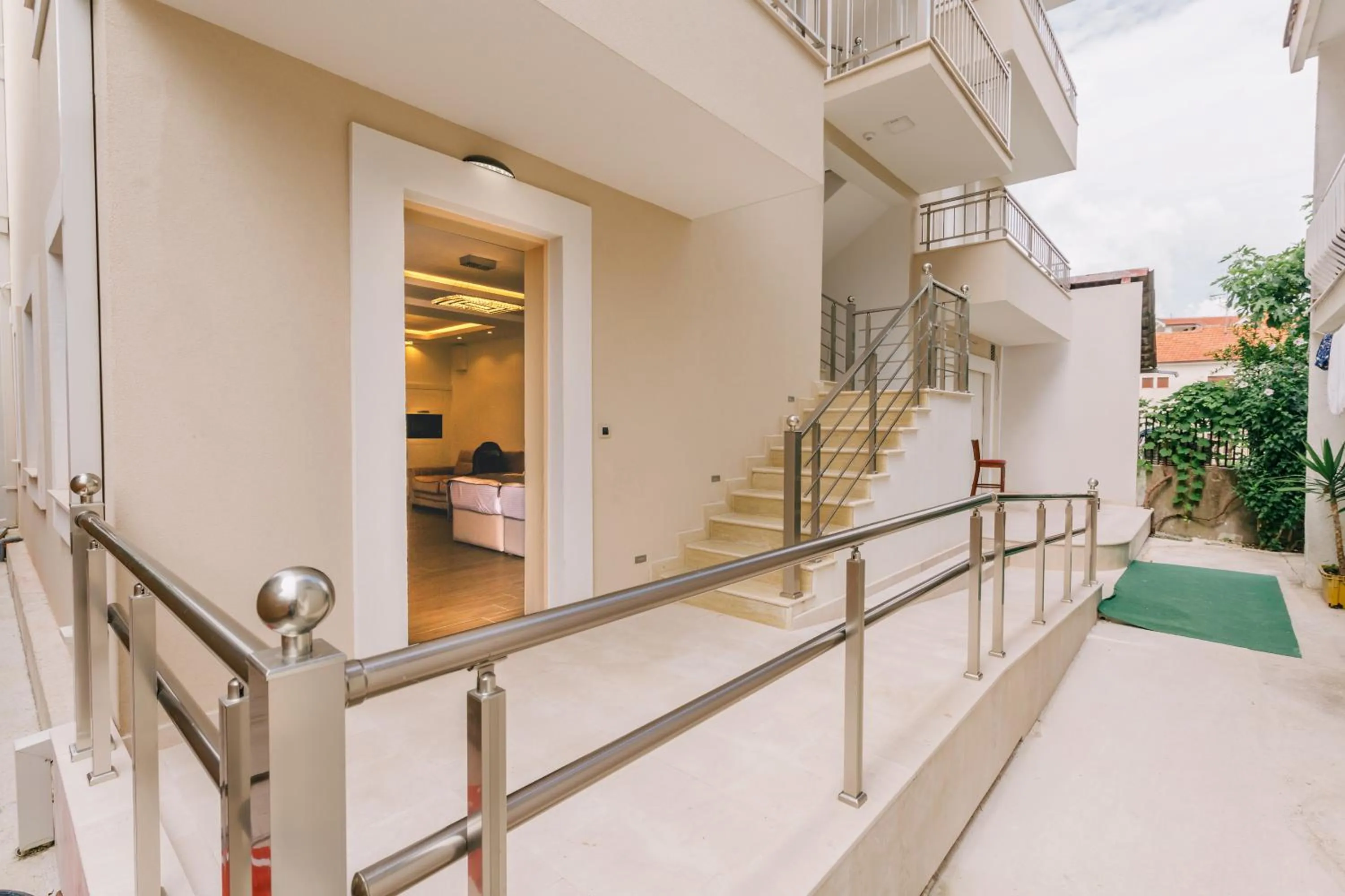 Property building in Splendido MB Apartments