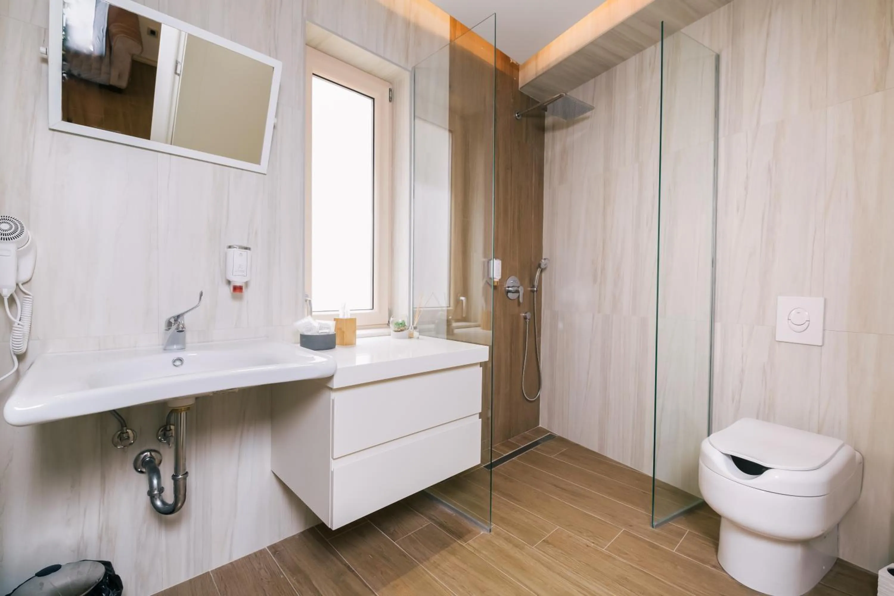 Toilet in Splendido MB Apartments