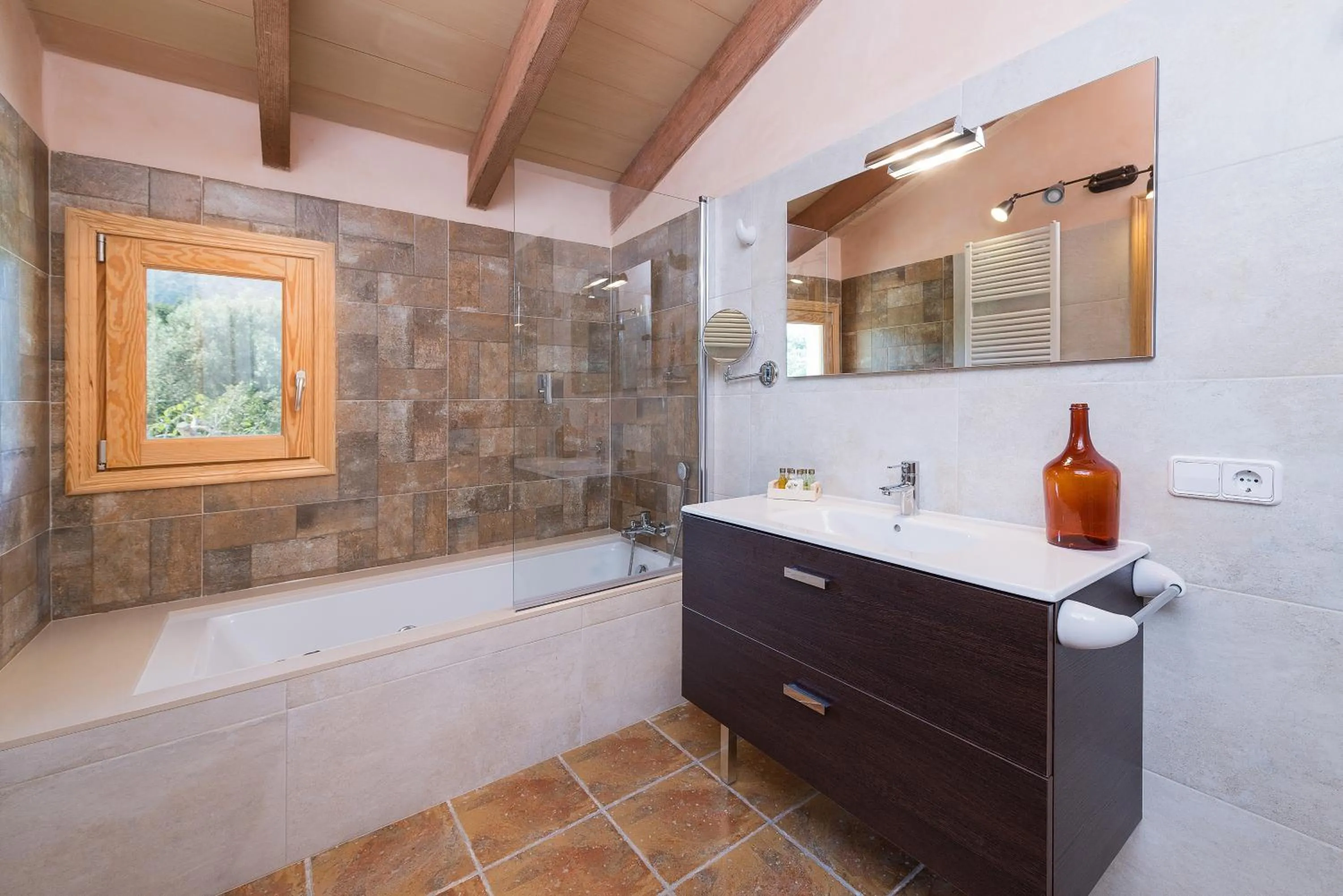 Bathroom in Finca - Agroturisme Sa Parellada
