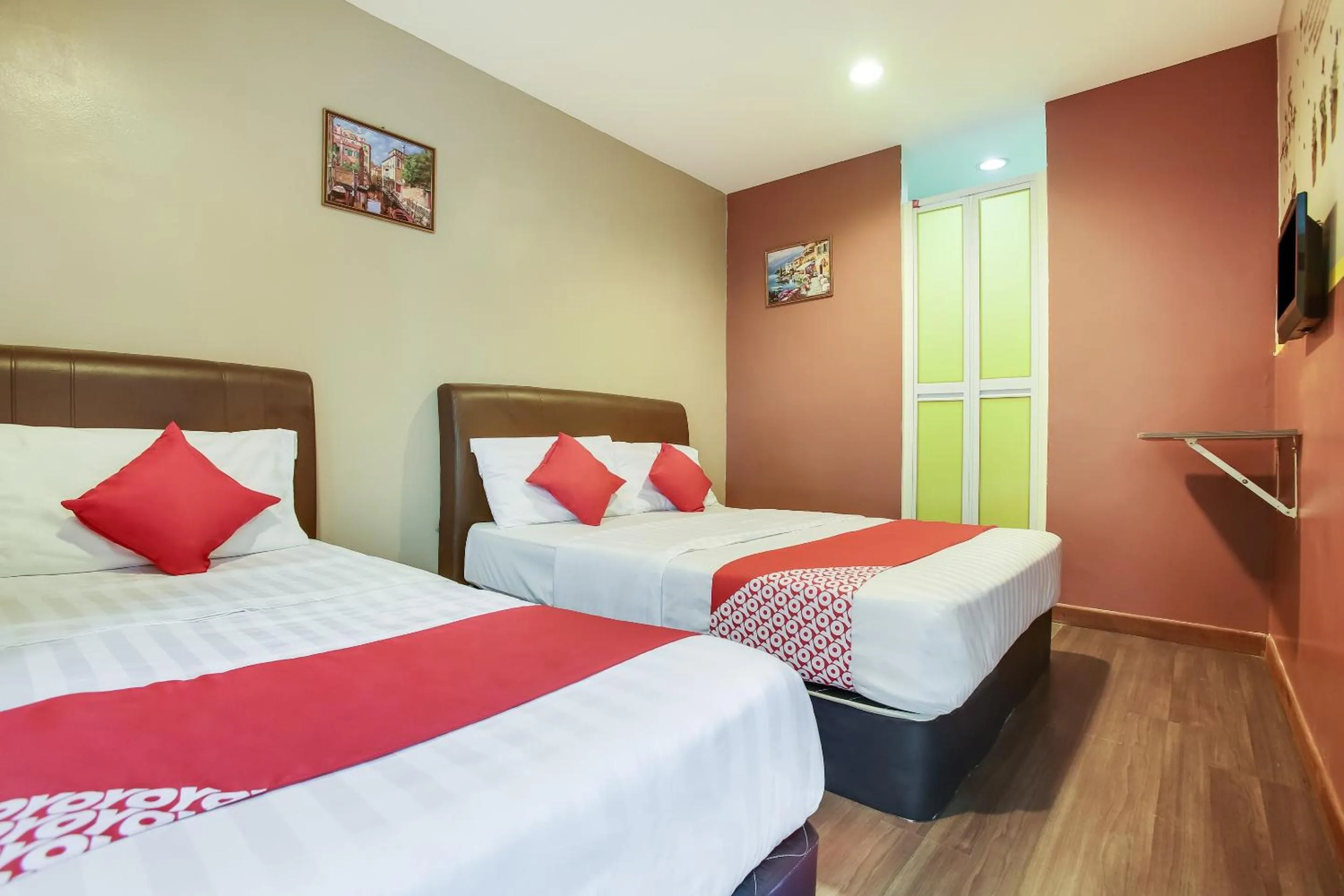 Bedroom, Bed in Hotel O Taj (seksyen 7)