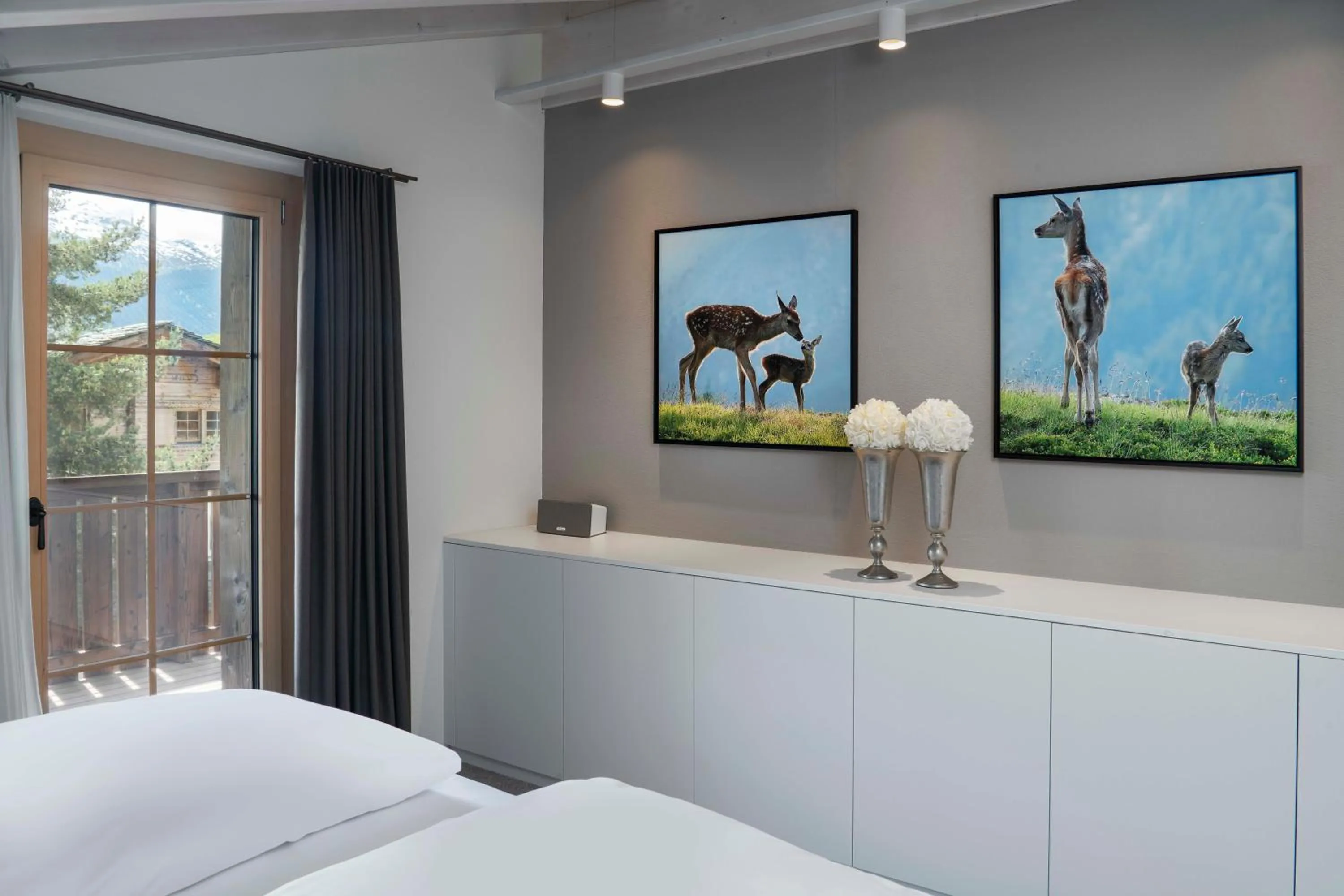 Bed in Hotel Mischun