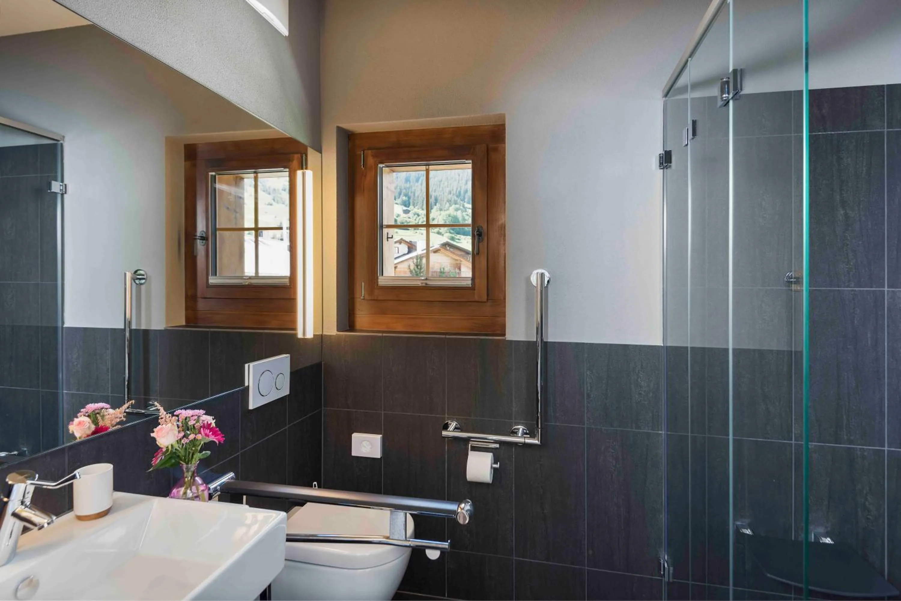 Bathroom in Hotel Mischun