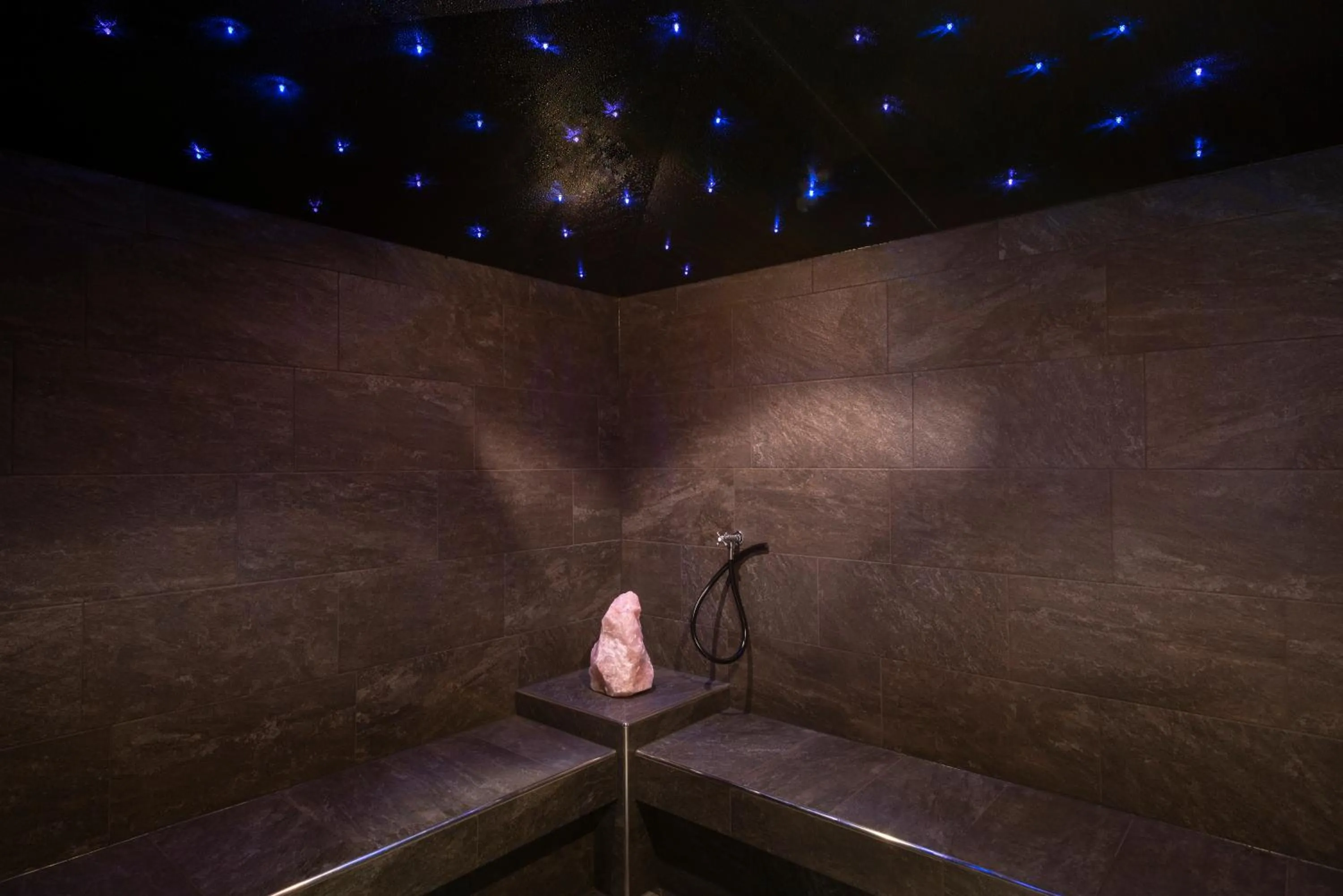 Steam room in Hotel Mischun