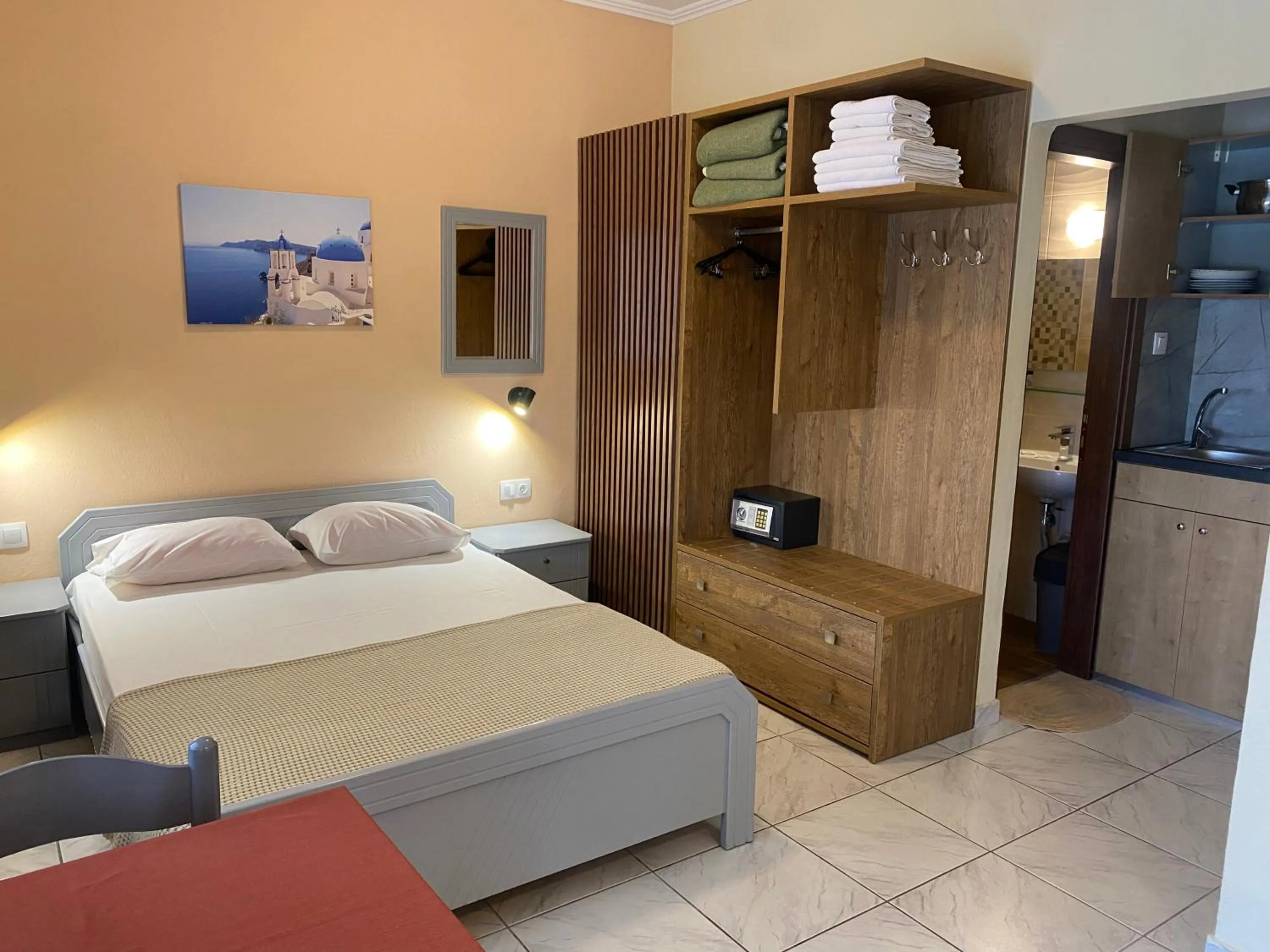 Bedroom, Bed in Oasis