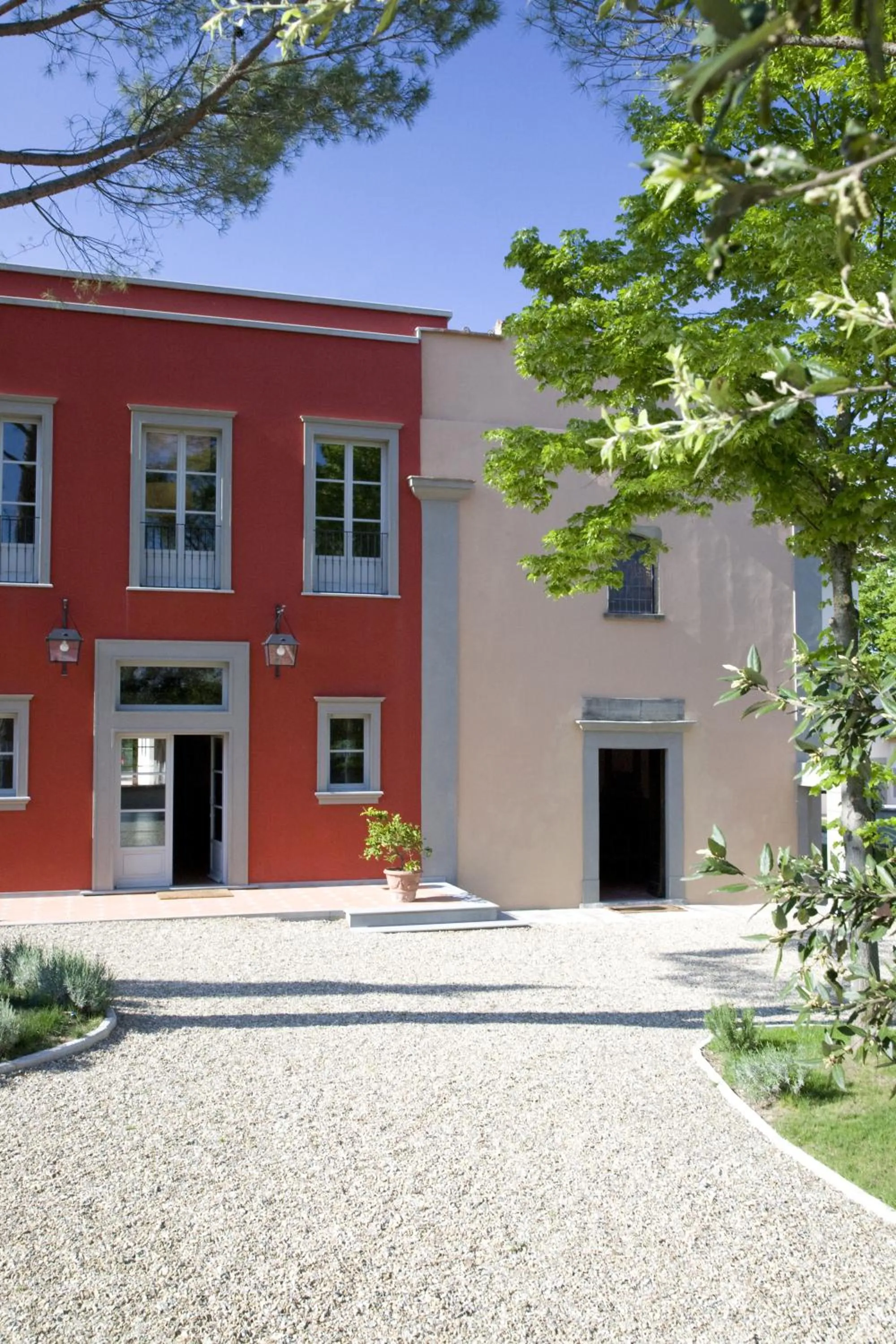 Facade/entrance in Relais Villa Il Palagio