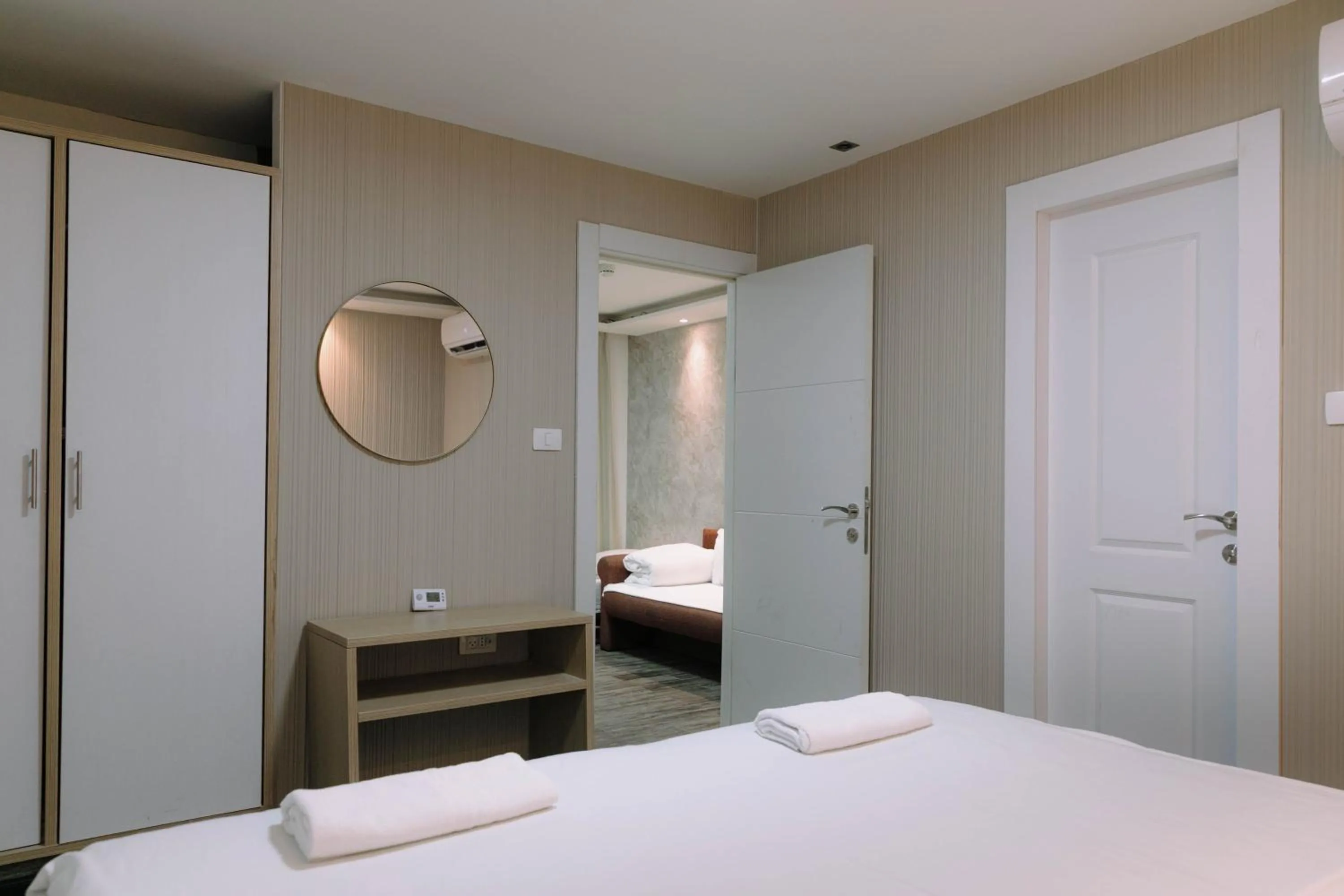 Bedroom in Rich Luxury Suites - Renovated