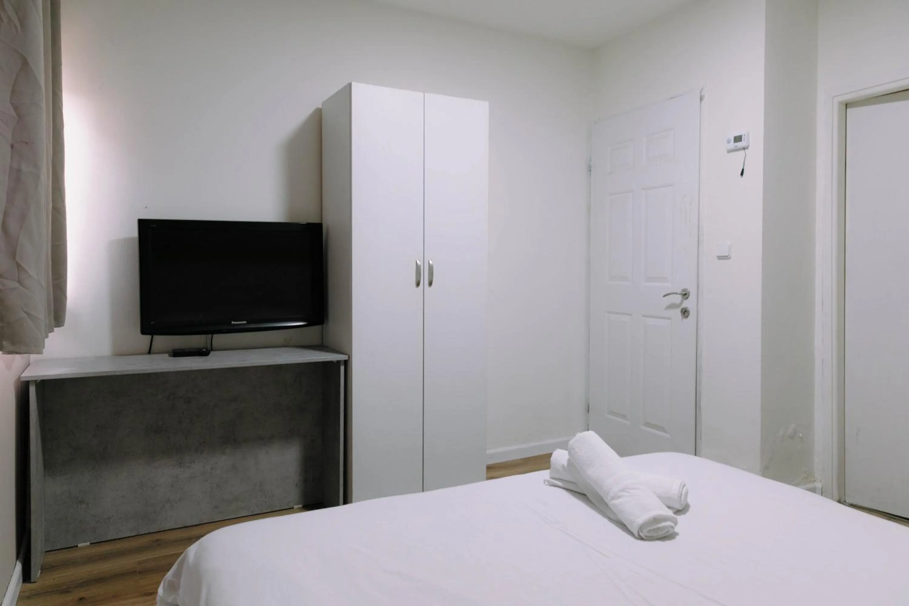 Rich Luxury Suites - Renovated