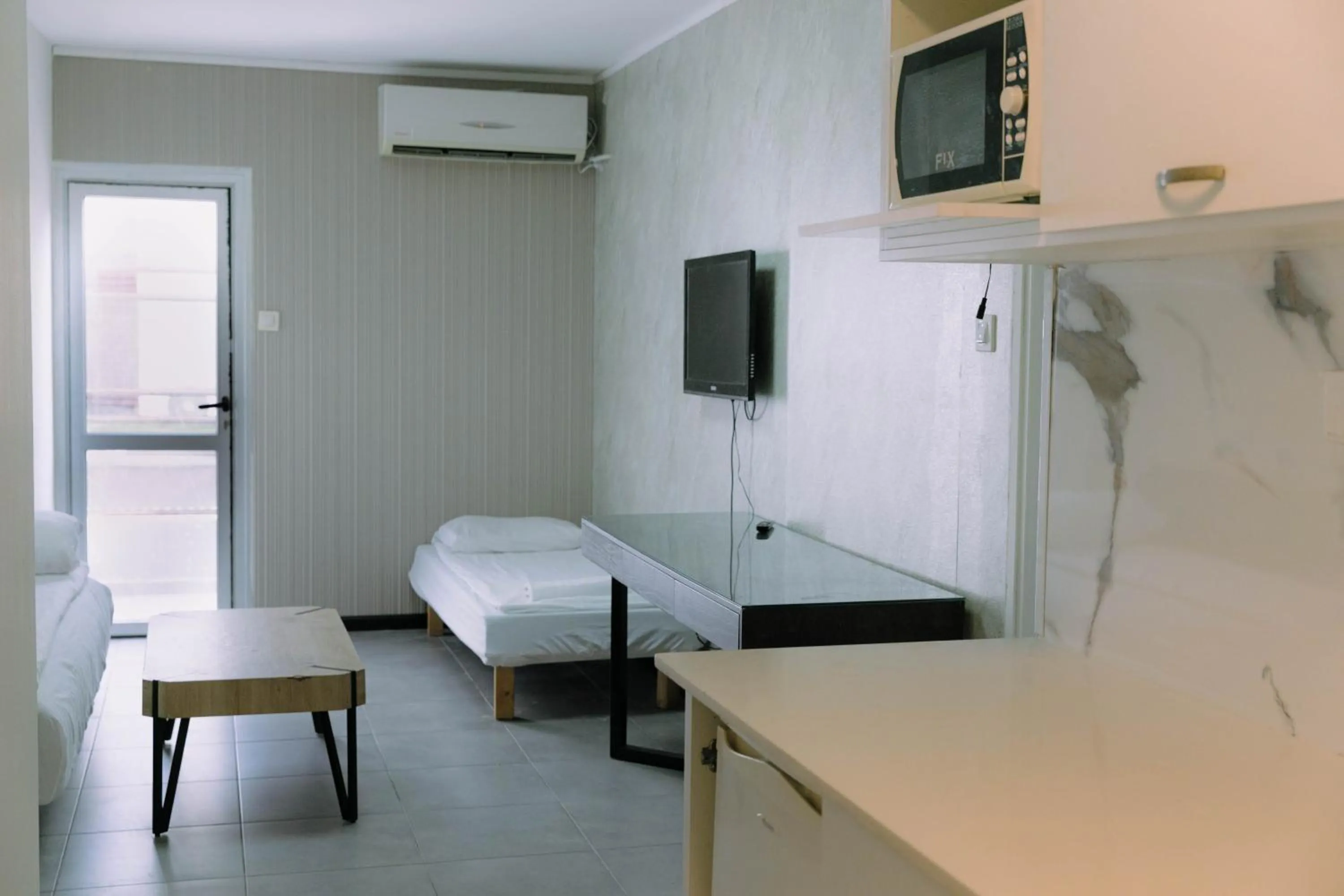 Rich Luxury Suites - Renovated