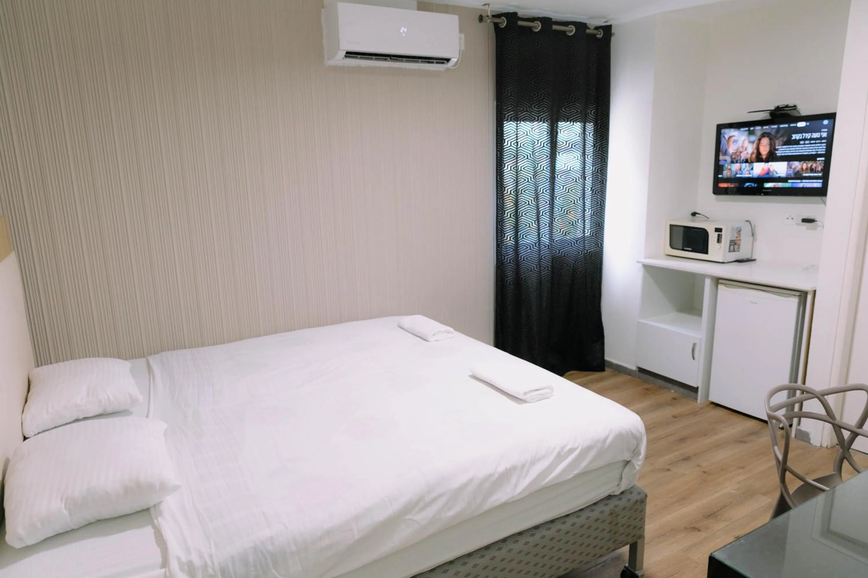 Rich Luxury Suites - Renovated