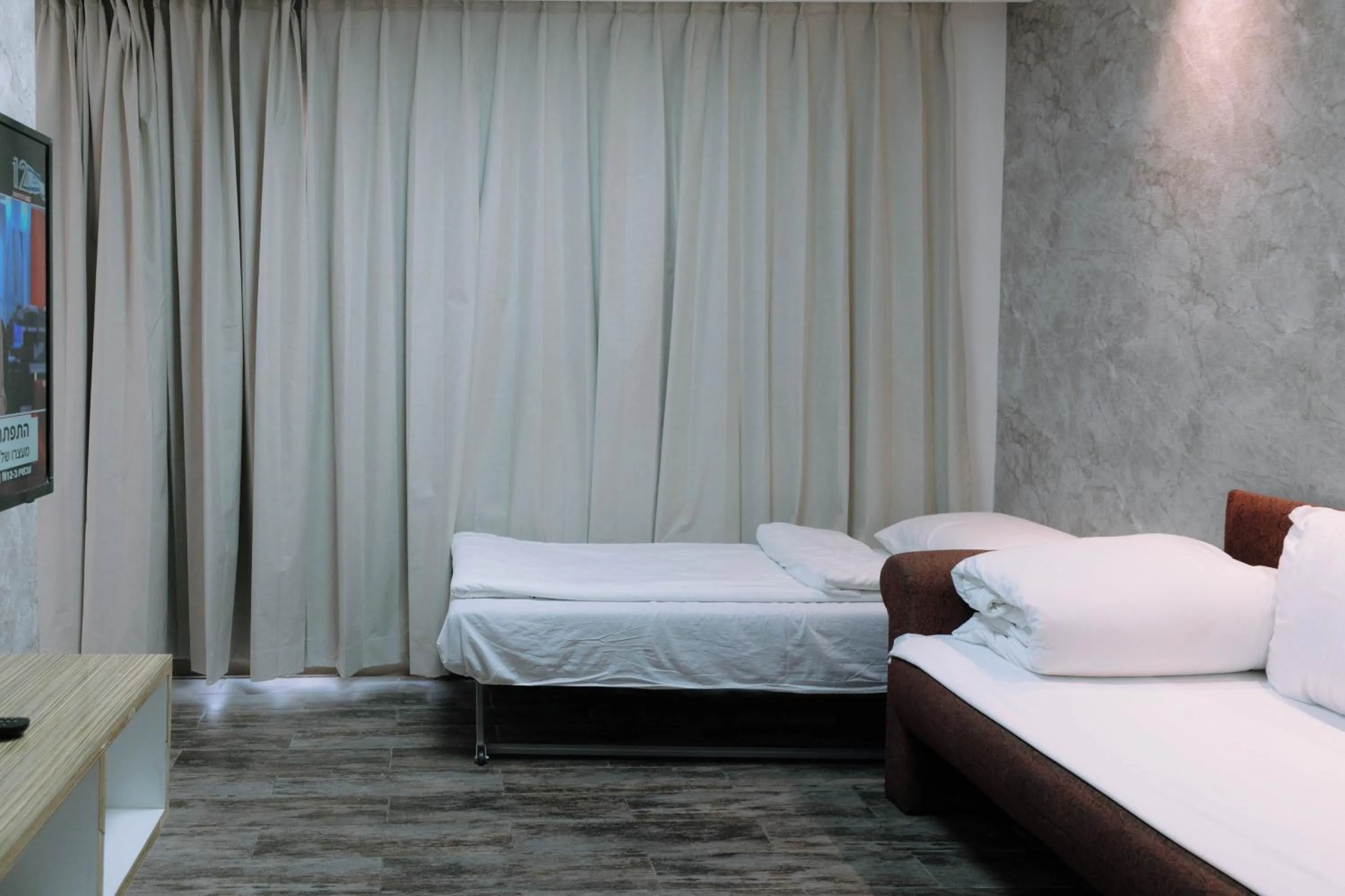 Living room in Rich Luxury Suites - Renovated