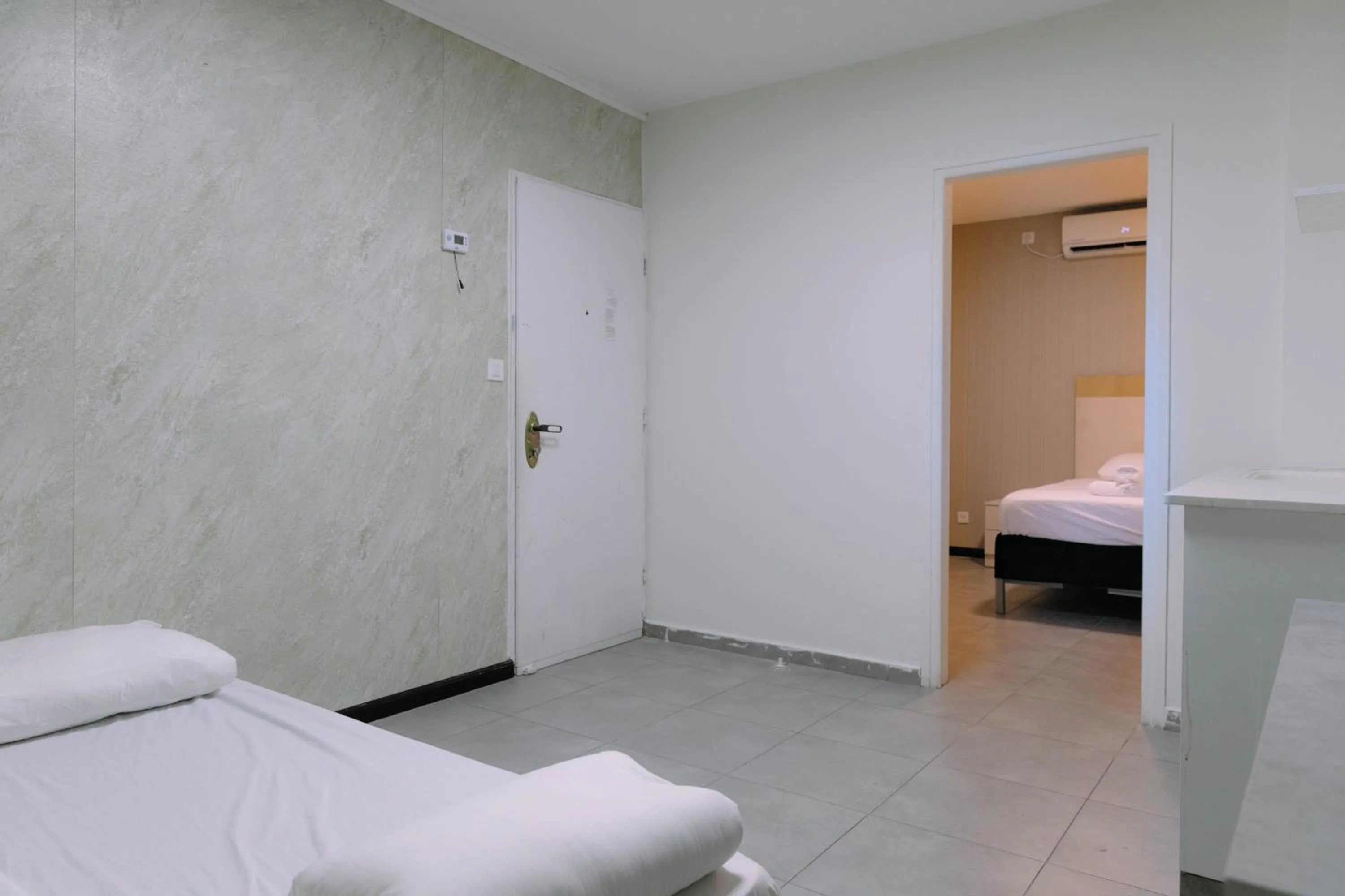 Rich Luxury Suites - Renovated