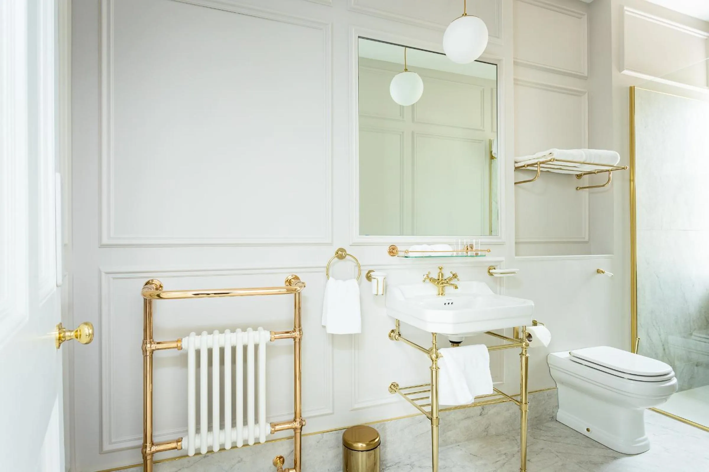 Bathroom in Liss Ard Estate