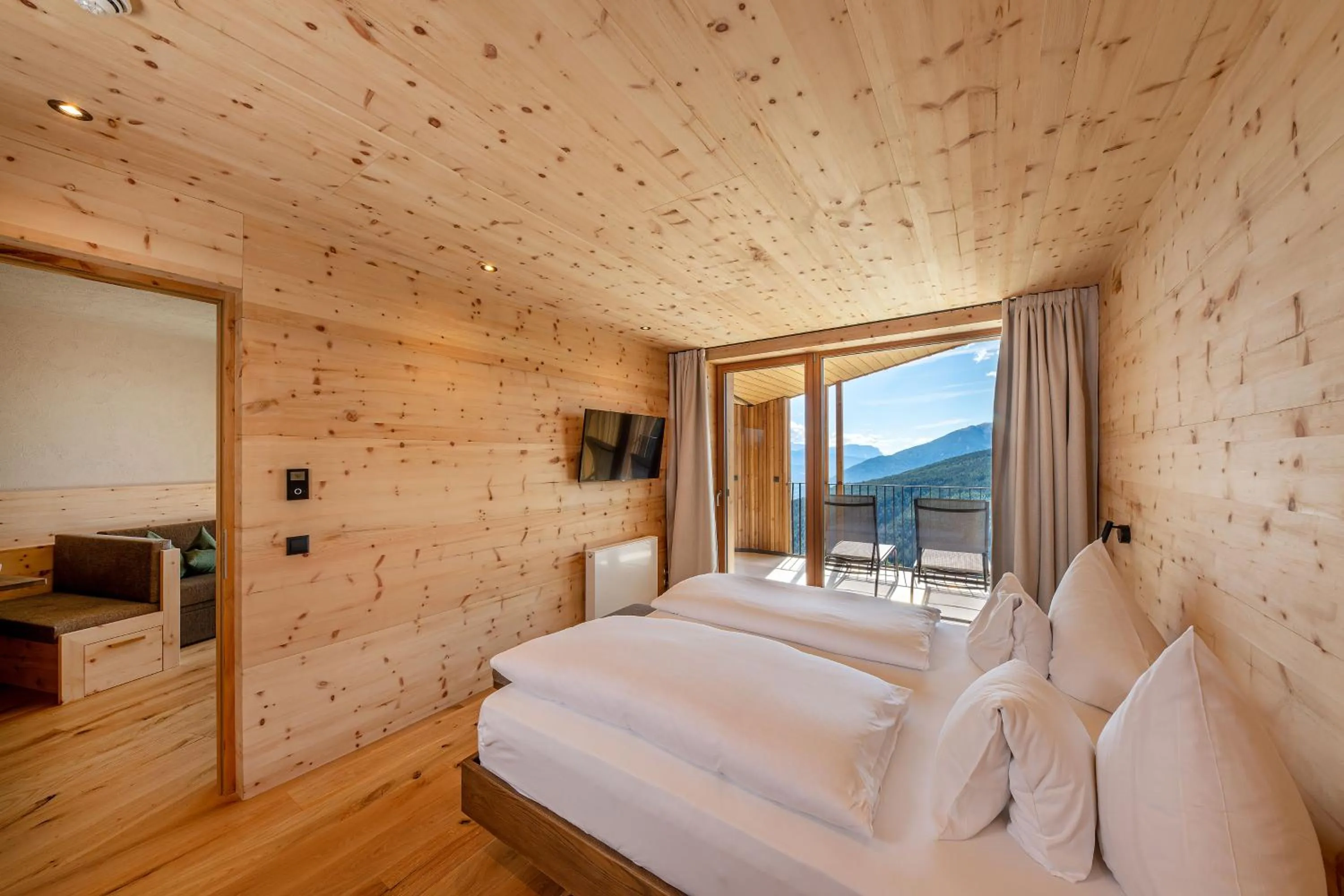 Photo of the whole room, Bed in Tratterhof Mountain Sky Hotel