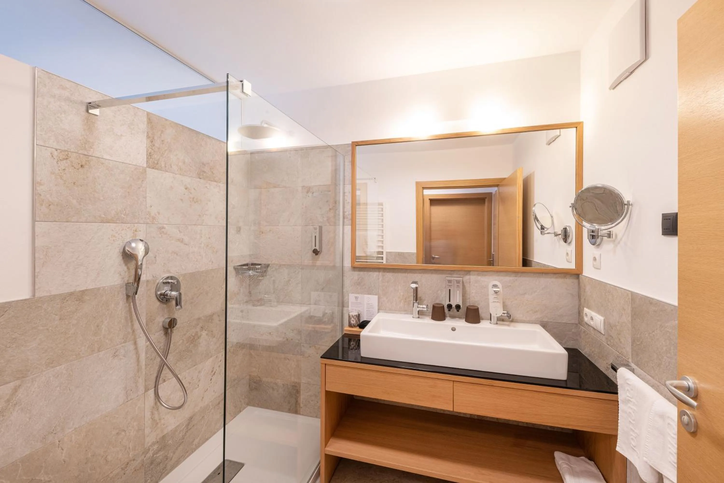 Photo of the whole room in Tratterhof Mountain Sky Hotel