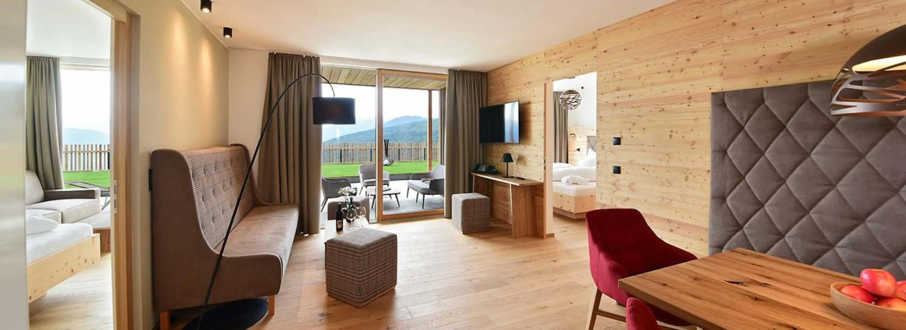 Living room in Tratterhof Mountain Sky Hotel