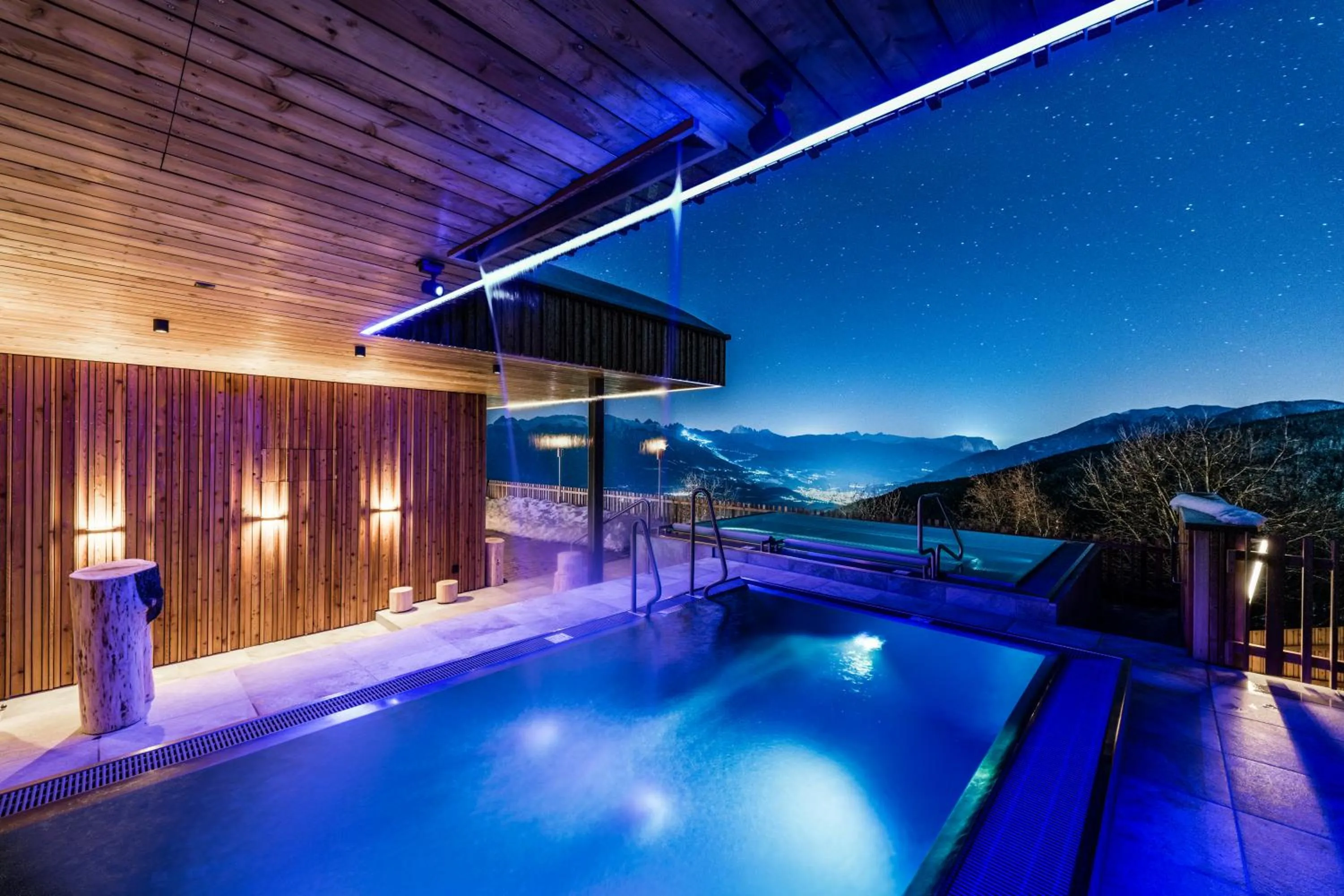 Sauna in Tratterhof Mountain Sky Hotel