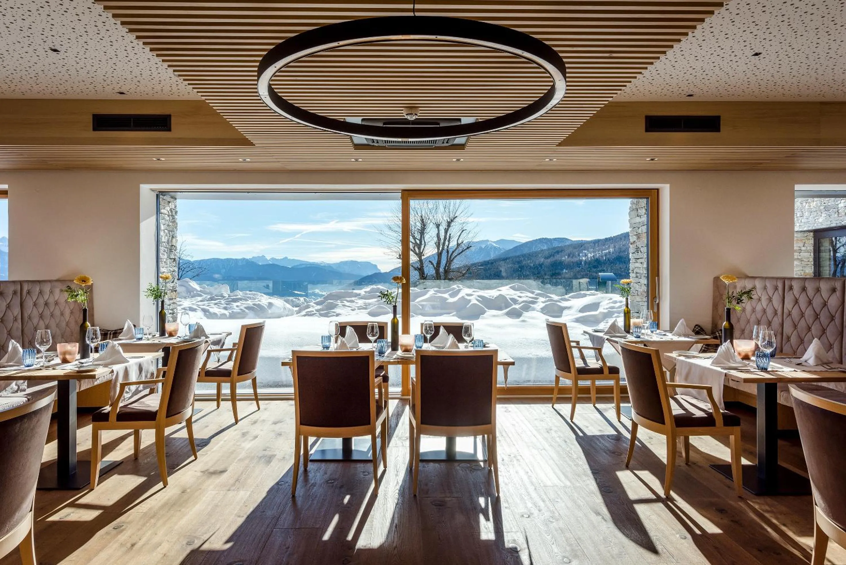 Restaurant/places to eat in Tratterhof Mountain Sky Hotel