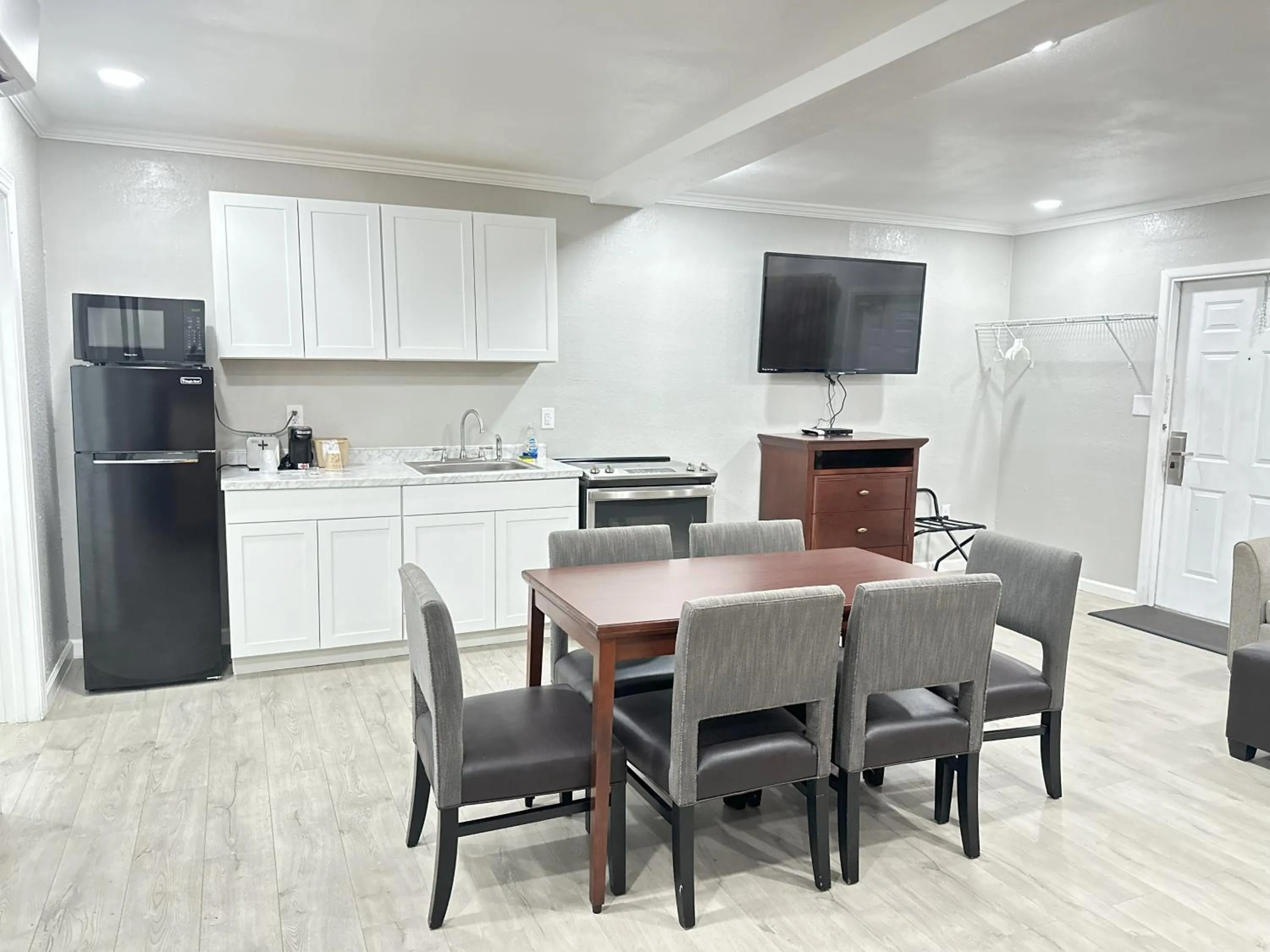 Sunshine Inn & Suites Venice, Florida