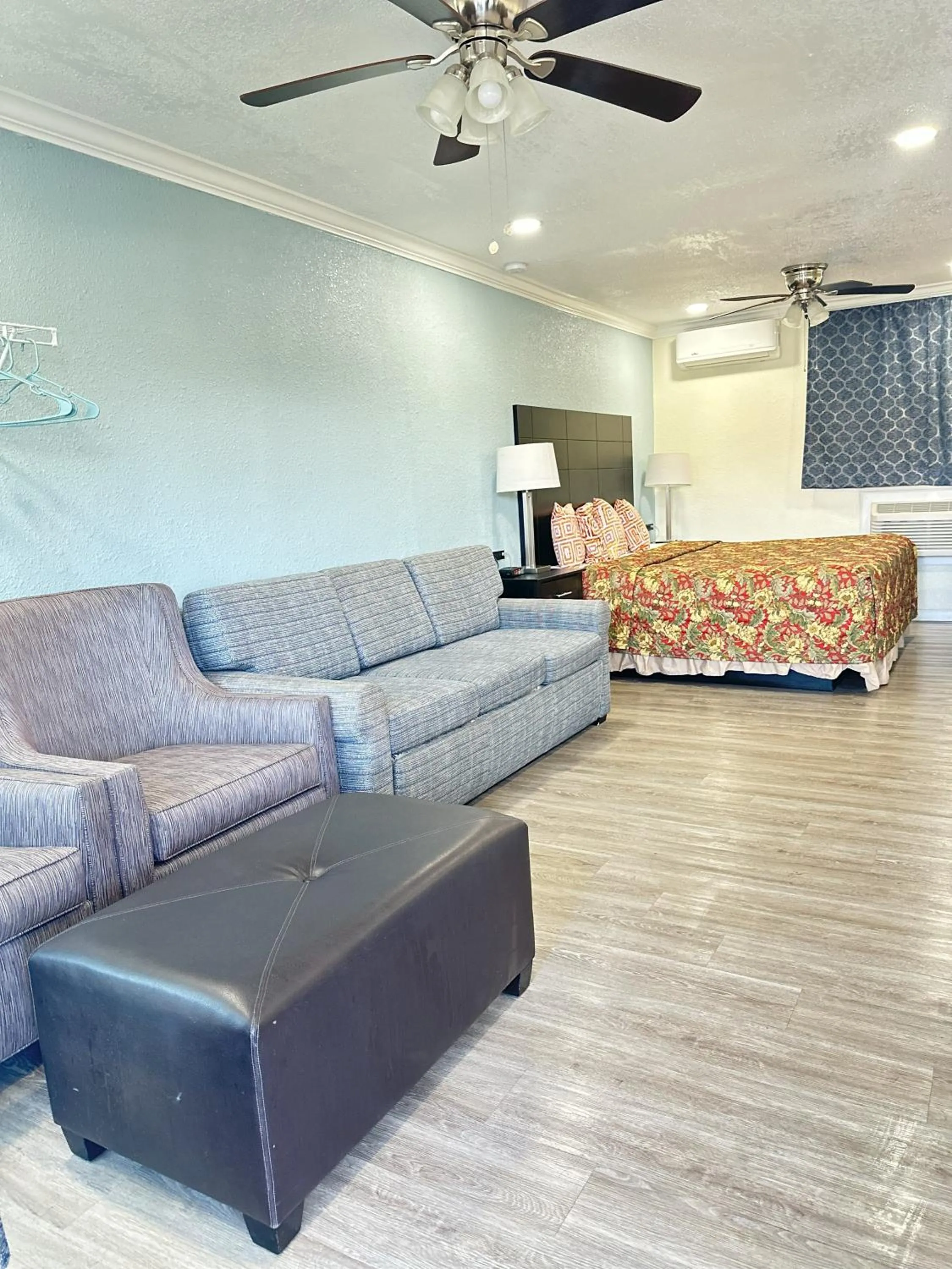 Sunshine Inn & Suites Venice, Florida