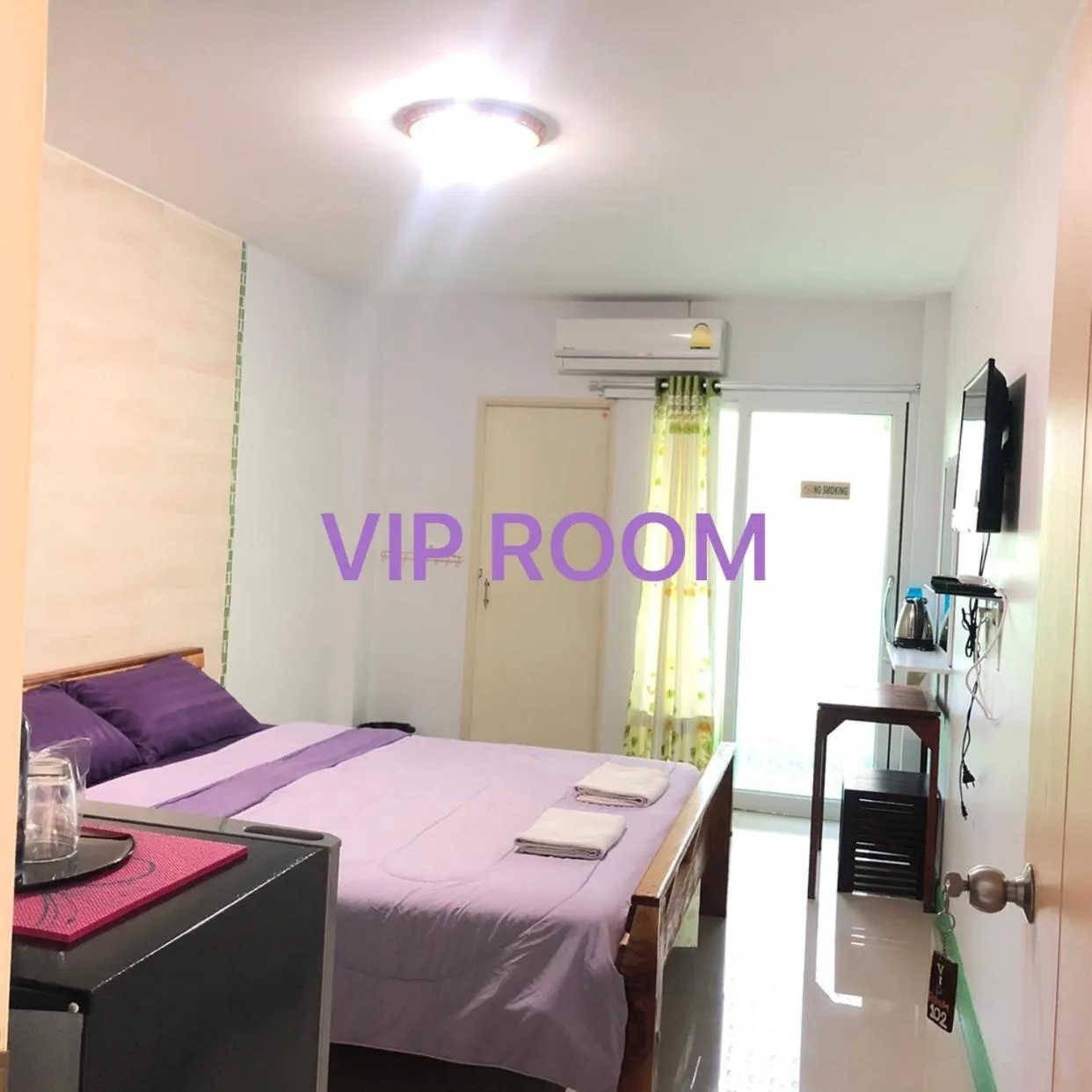 Bed in S Diamond Apartment