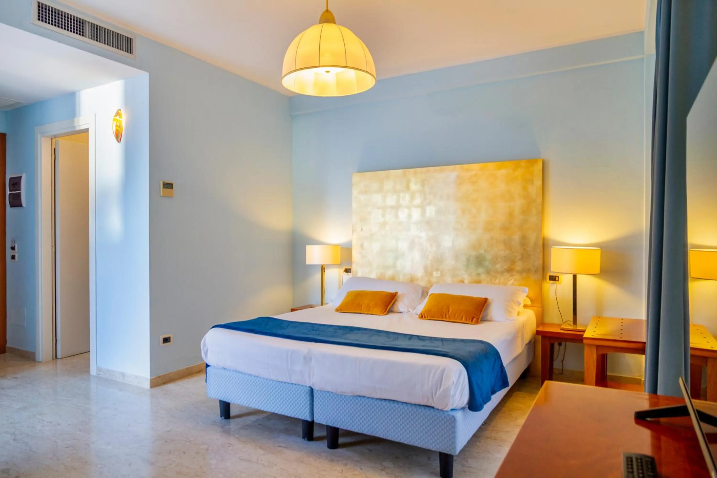 Bed in Hotel Terme Marine Leopoldo II TERME & SPA